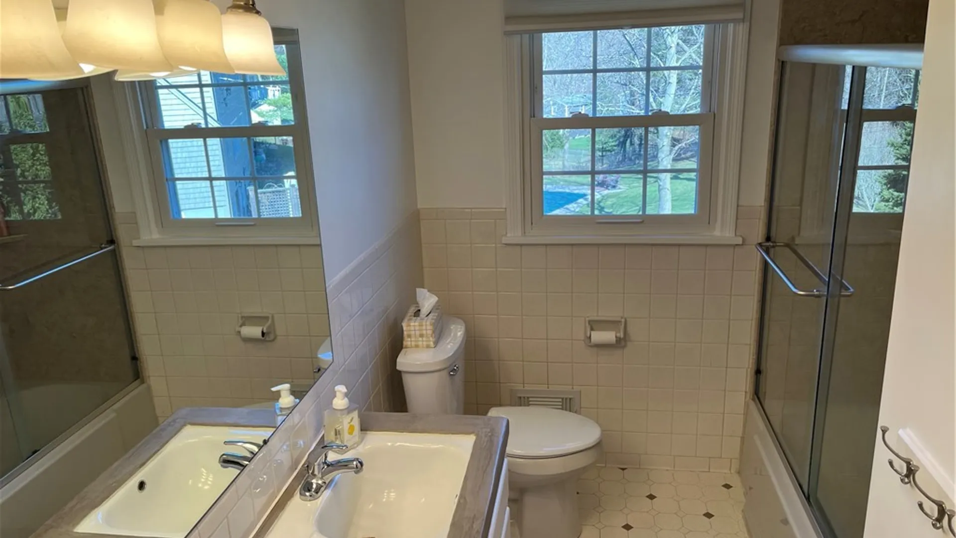 Property at 2 Preston Circle, Pittsford, NY 14534 24