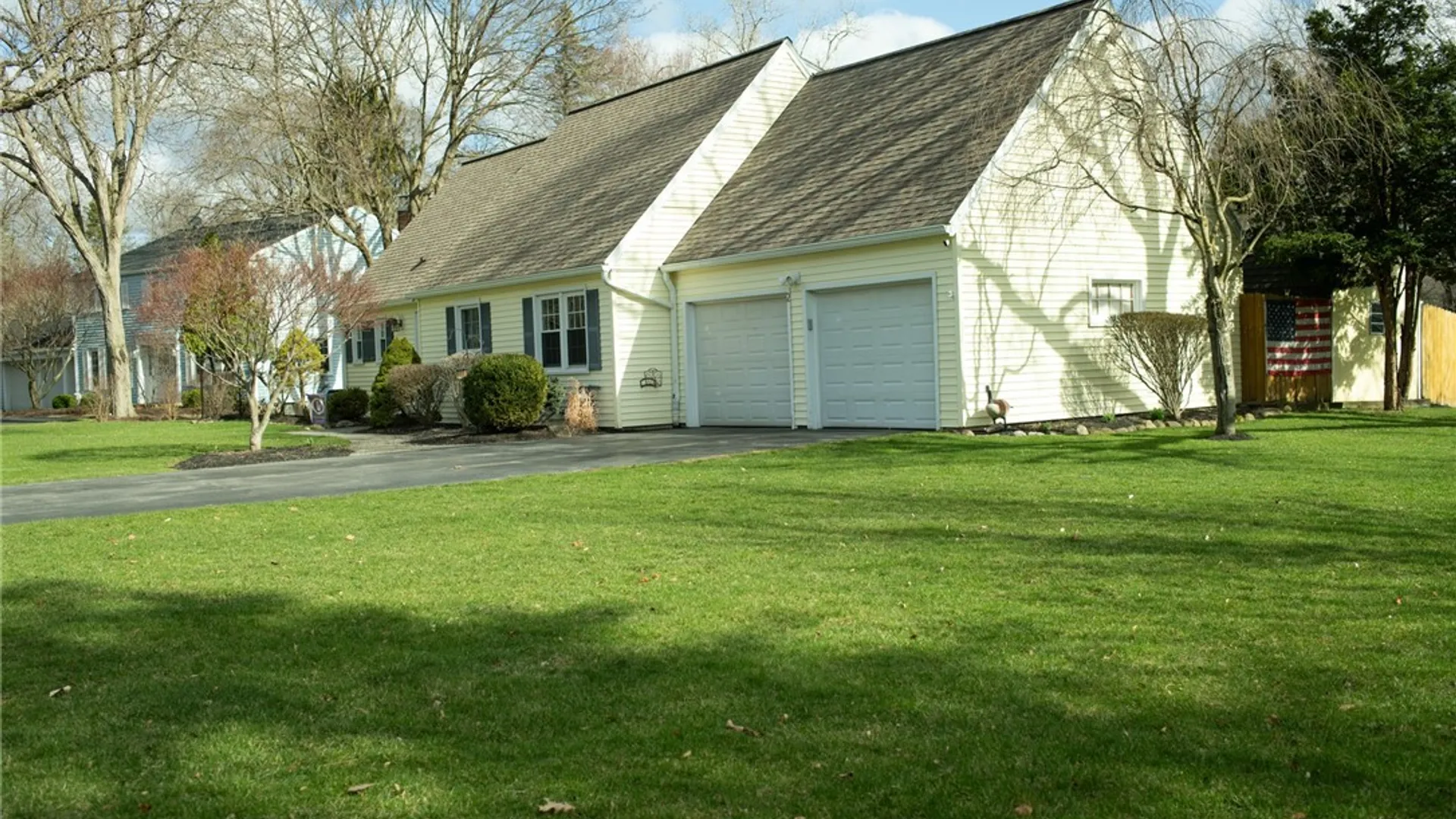 Property at 2 Preston Circle, Pittsford, NY 14534 33