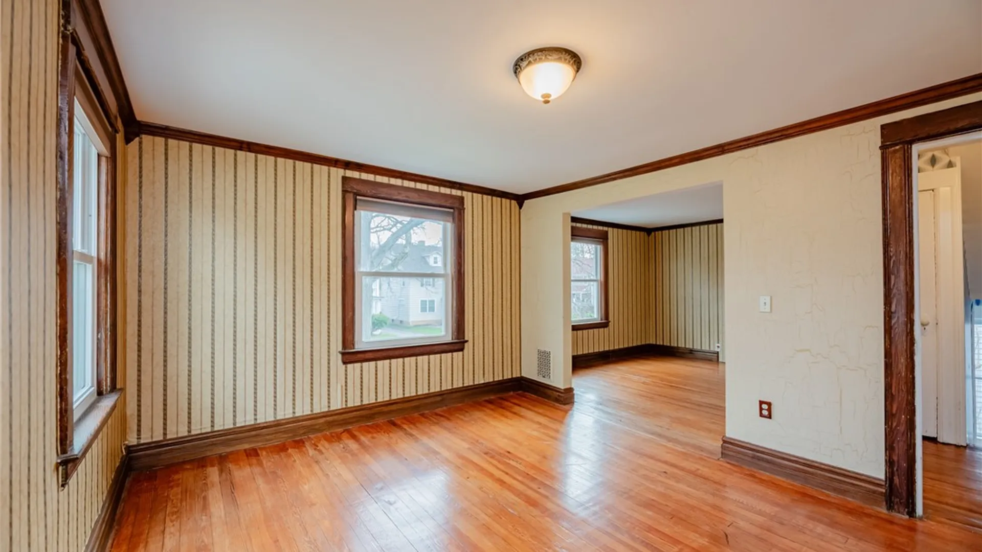 Property at 1160 Park Avenue, Rochester, NY 14610 30
