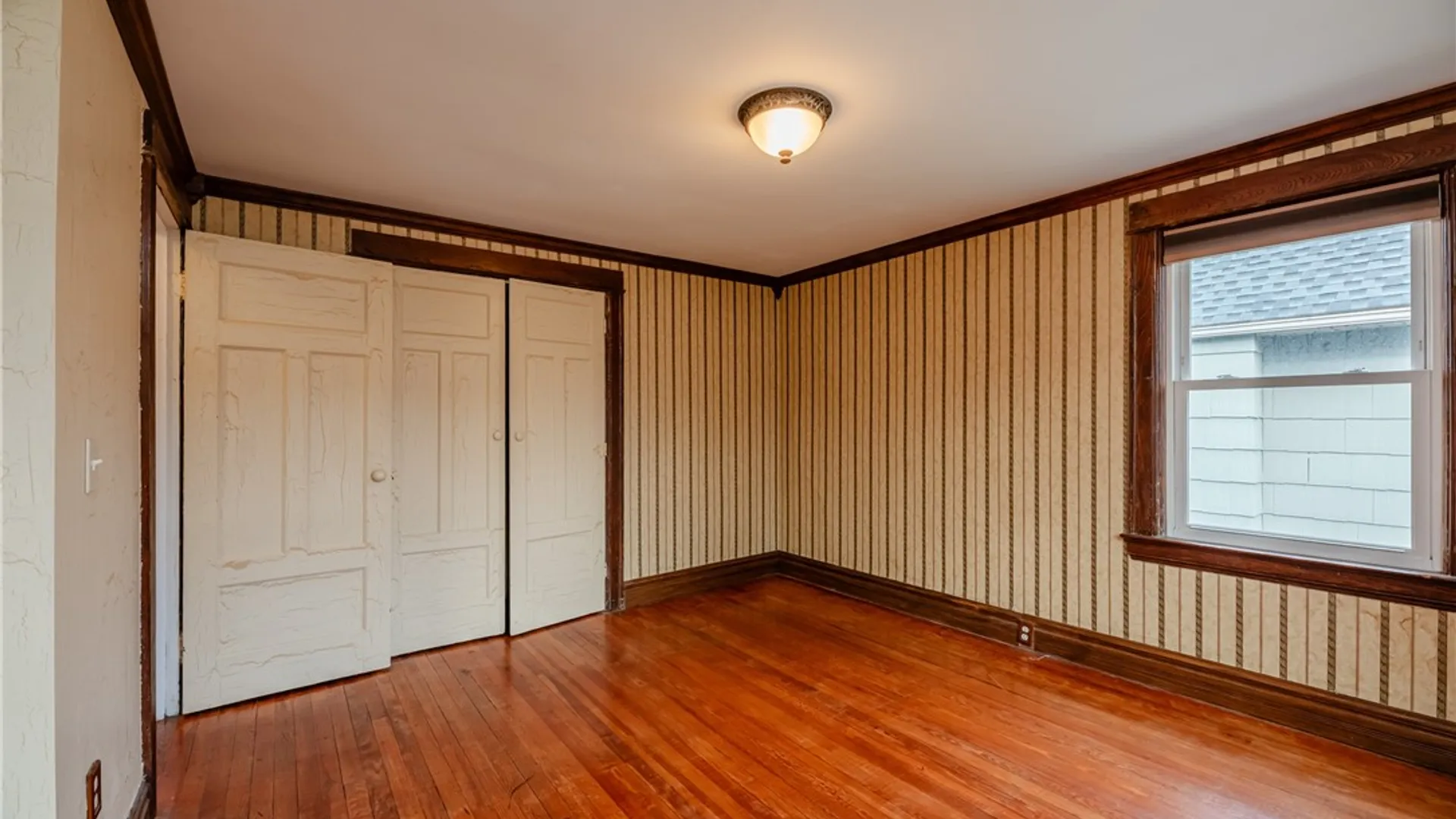 Property at 1160 Park Avenue, Rochester, NY 14610 32