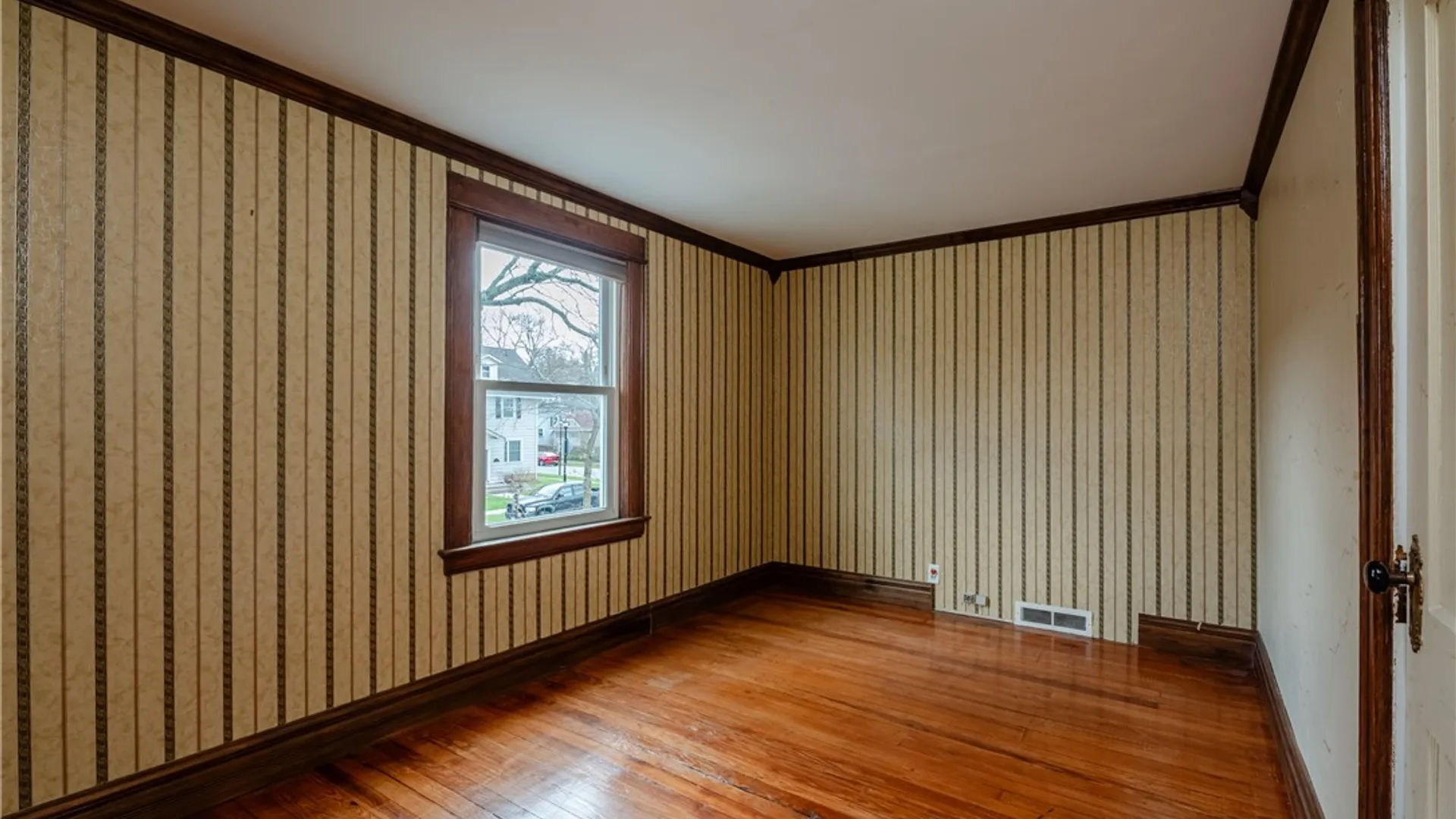 Property at 1160 Park Avenue, Rochester, NY 14610 34