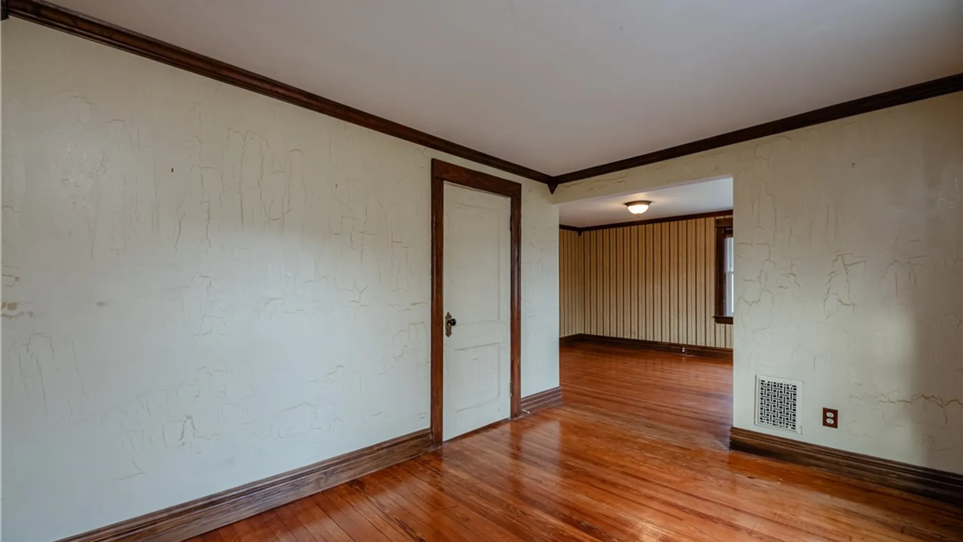 Property at 1160 Park Avenue, Rochester, NY 14610 36