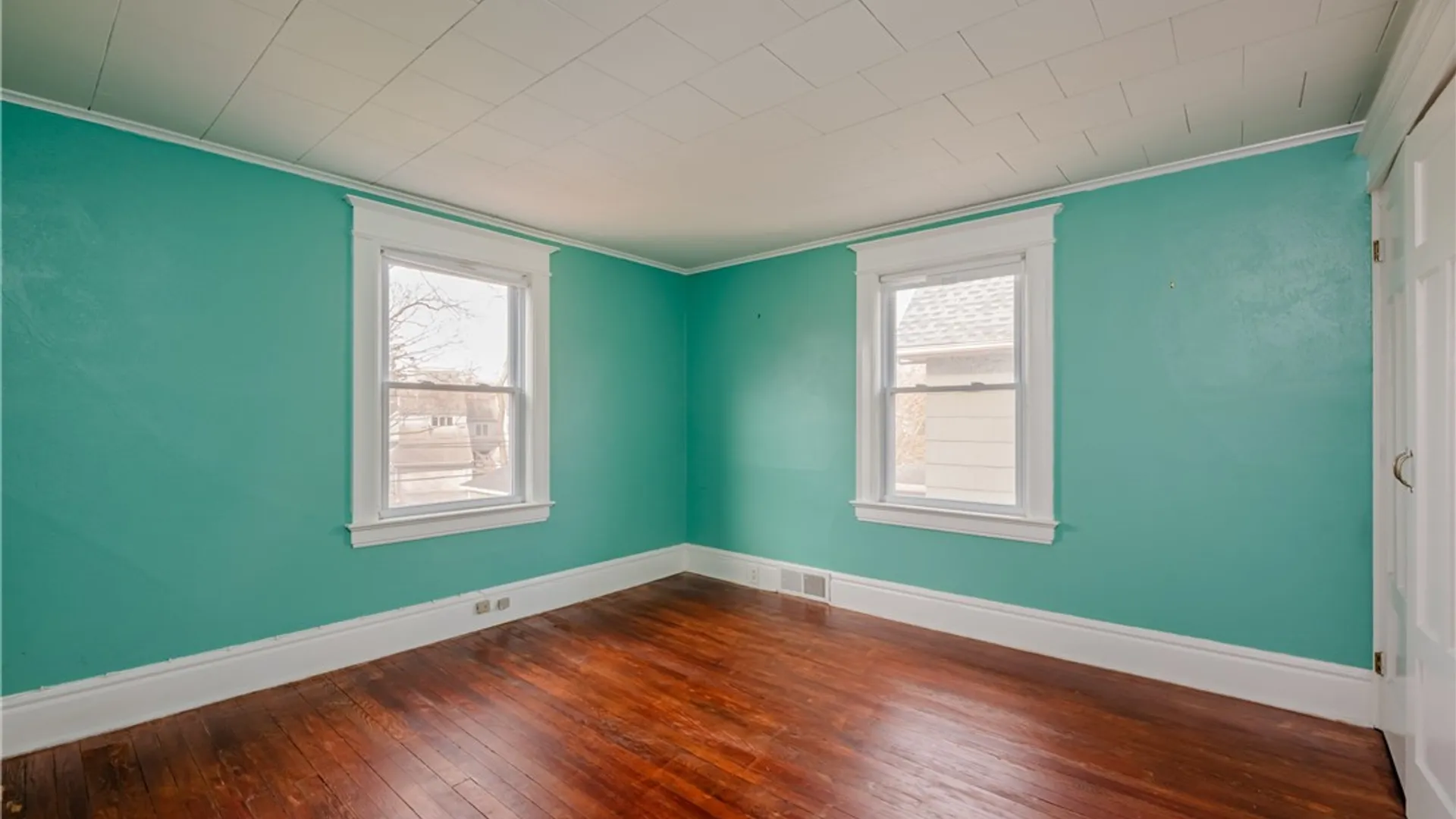 Property at 1160 Park Avenue, Rochester, NY 14610 38