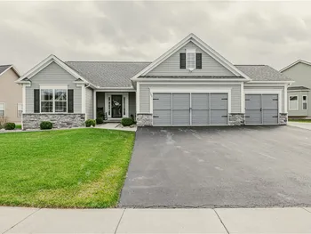 Property at 289 Avery Park Lane, Greece, NY 14612