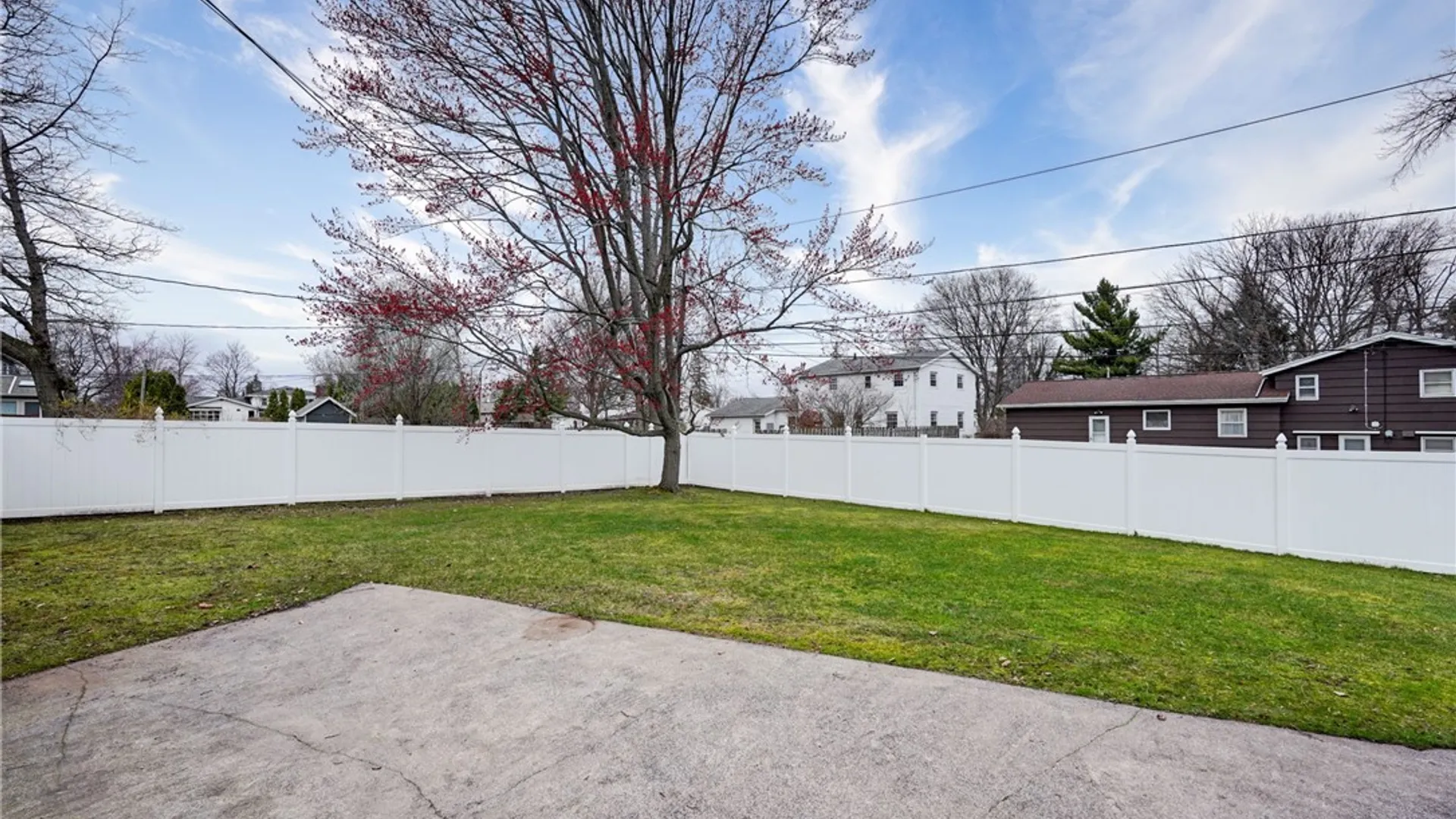 Property at 46 Alderwood Lane, Greece, NY 14615 25