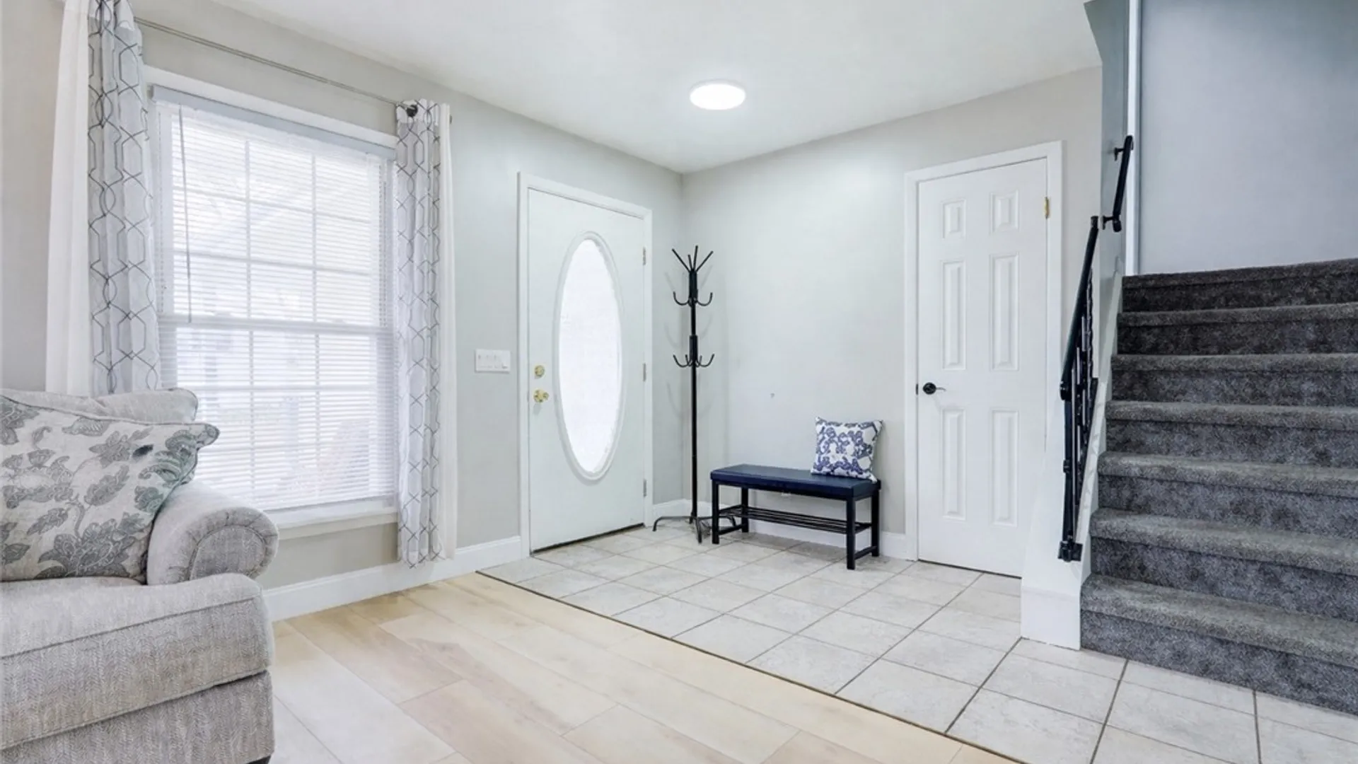 Property at 46 Alderwood Lane, Greece, NY 14615 3