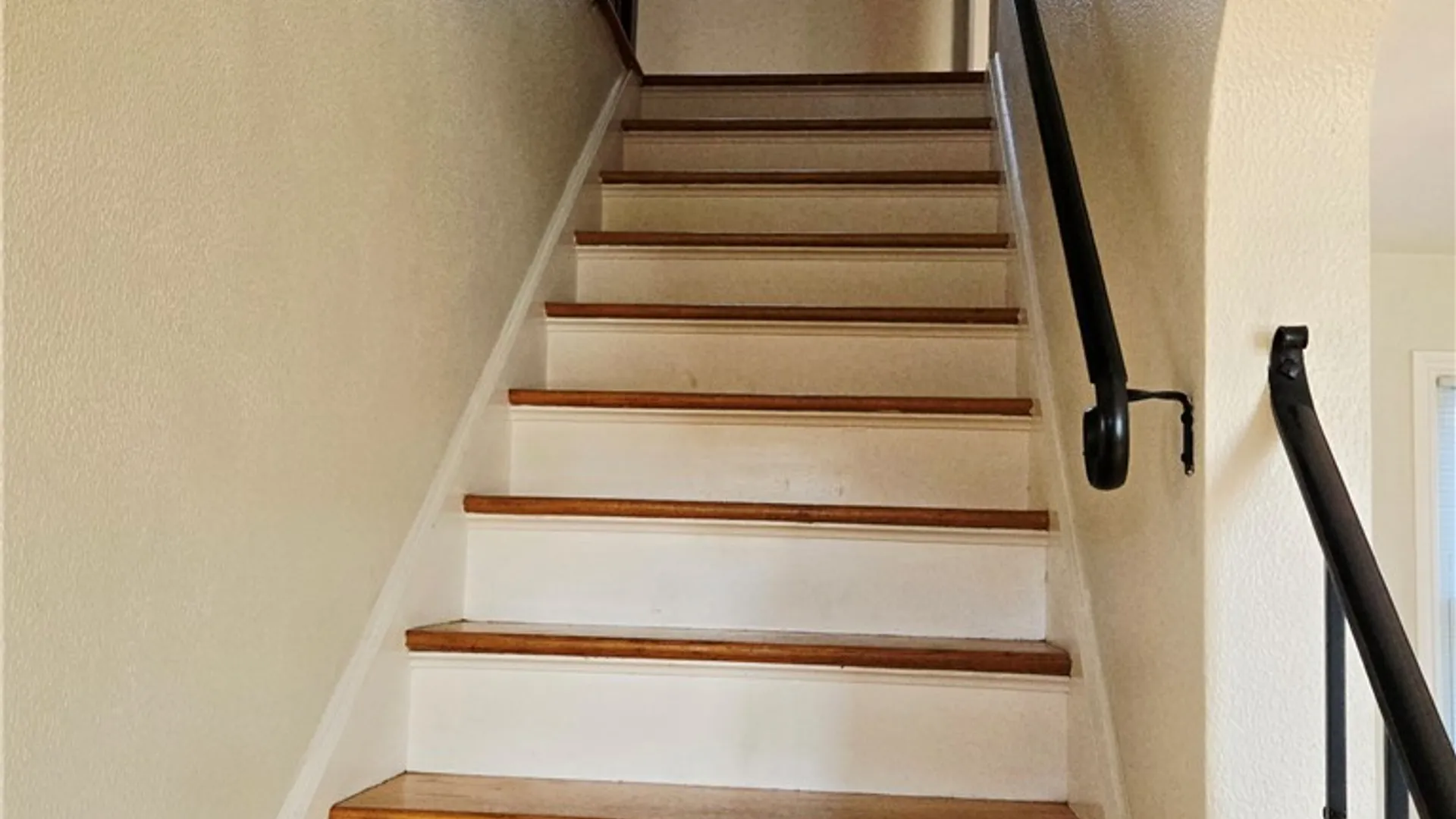 Property at 234 Briarwood Drive, Irondequoit, NY 14617 16