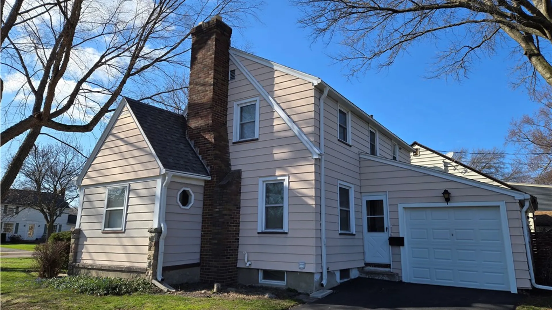 Property at 234 Briarwood Drive, Irondequoit, NY 14617 3