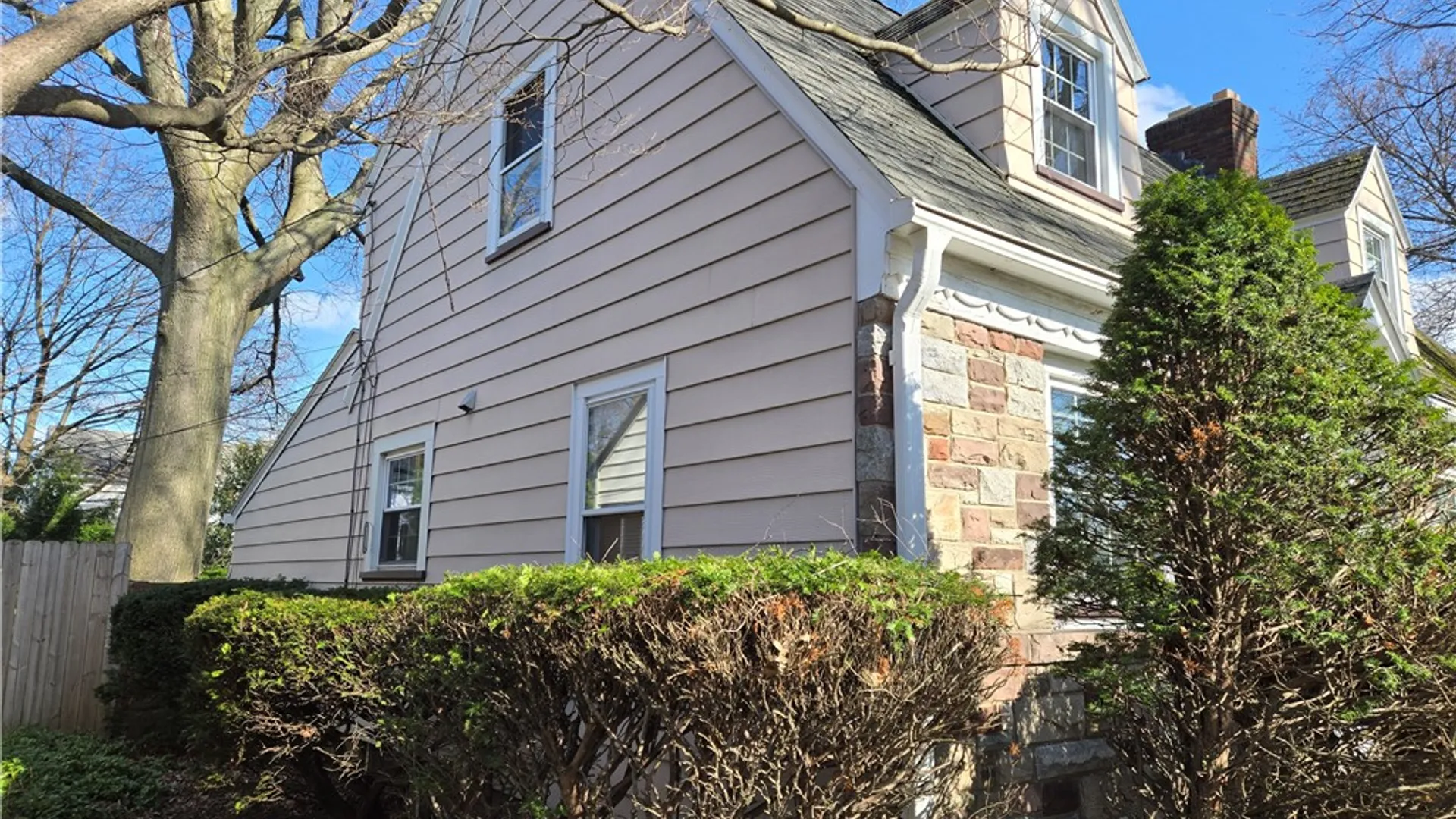 Property at 234 Briarwood Drive, Irondequoit, NY 14617 32
