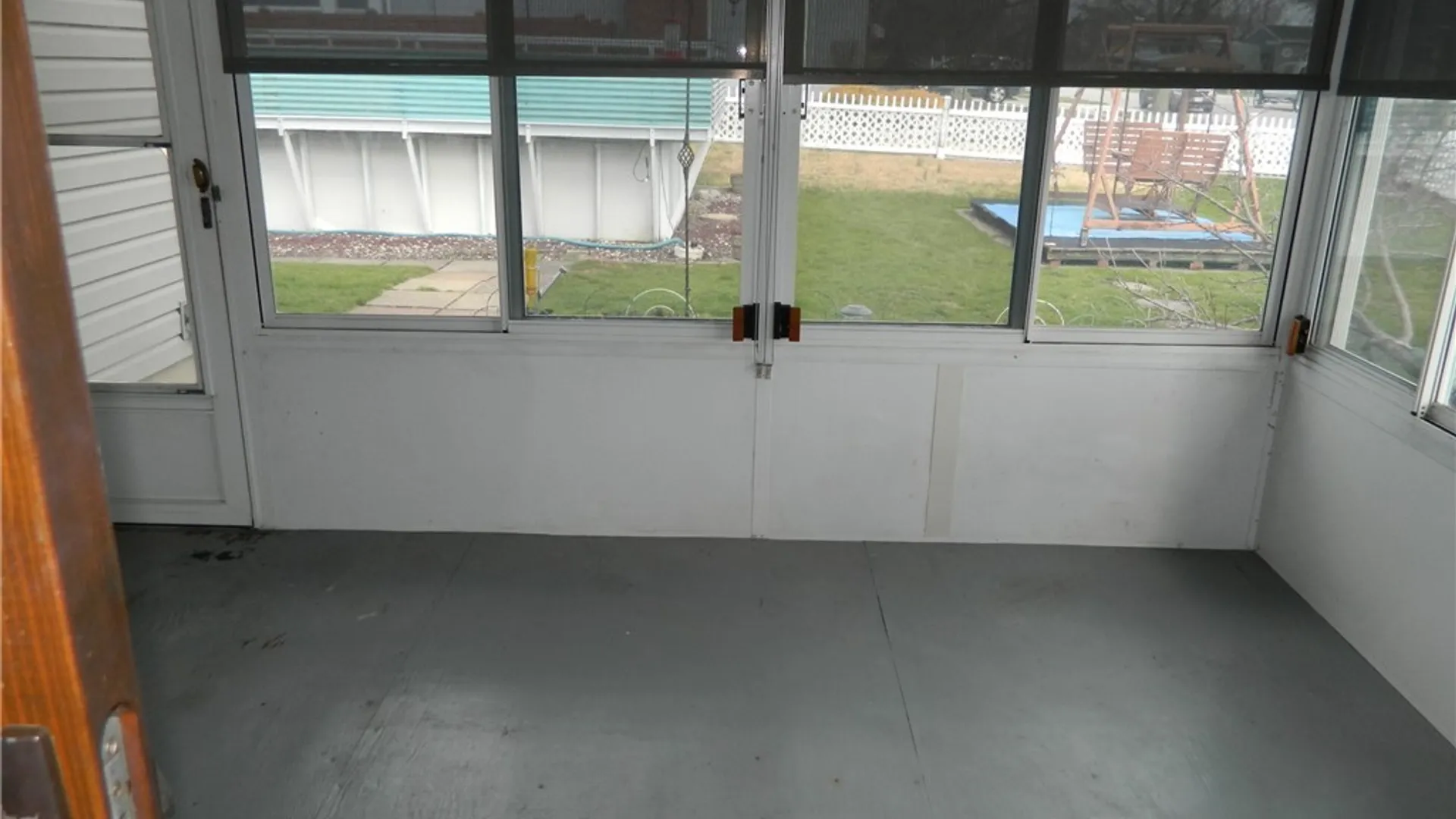 Property at 17 Randy Way, Cheektowaga, NY 14227 11