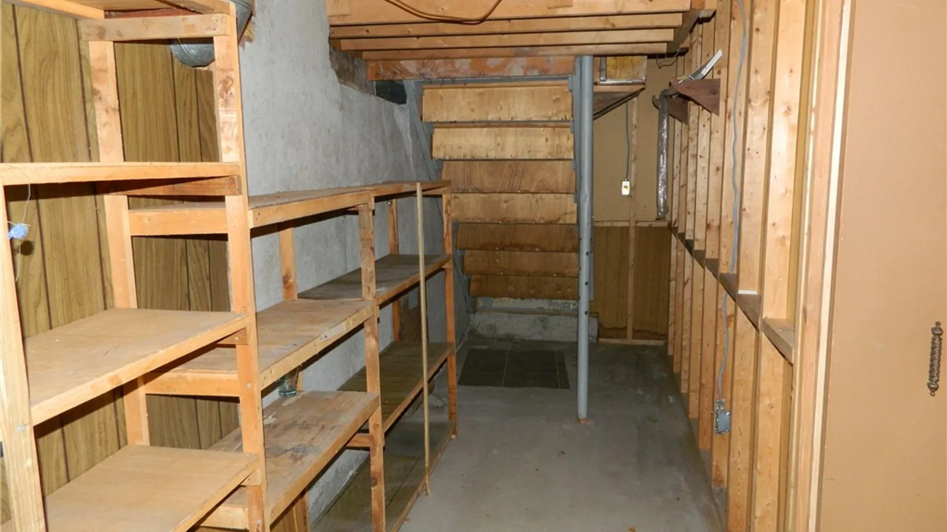 Property at 17 Randy Way, Cheektowaga, NY 14227 18