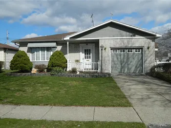 Property at 17 Randy Way, Cheektowaga, NY 14227
