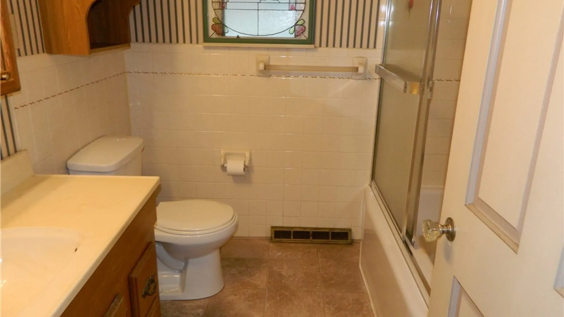 Property at 17 Randy Way, Cheektowaga, NY 14227 24