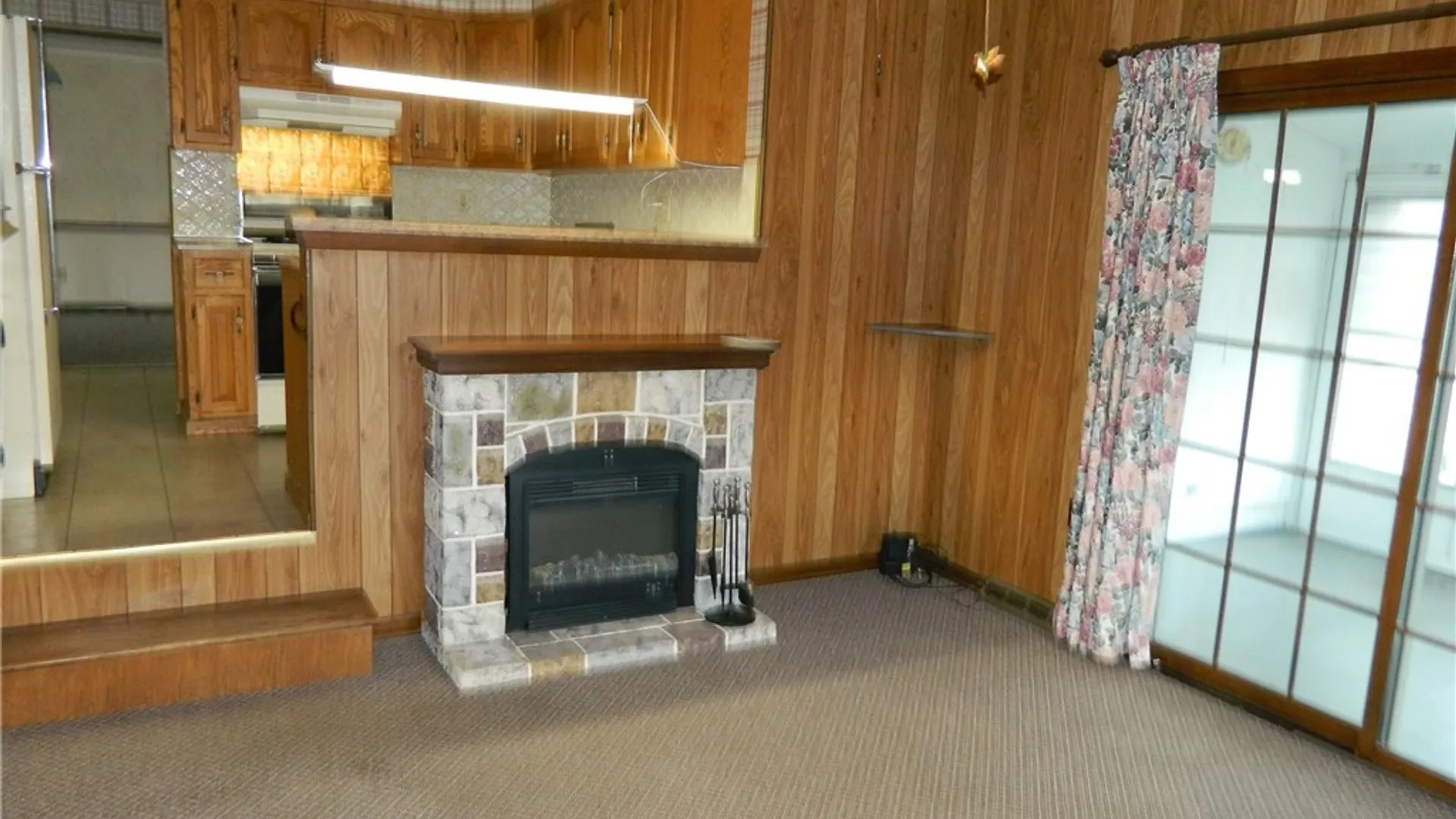 Property at 17 Randy Way, Cheektowaga, NY 14227 3