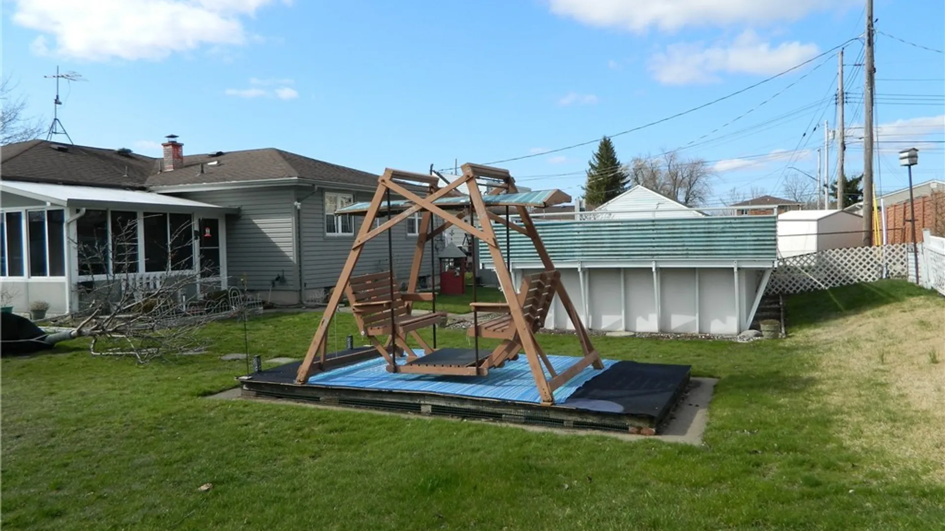 Property at 17 Randy Way, Cheektowaga, NY 14227 33