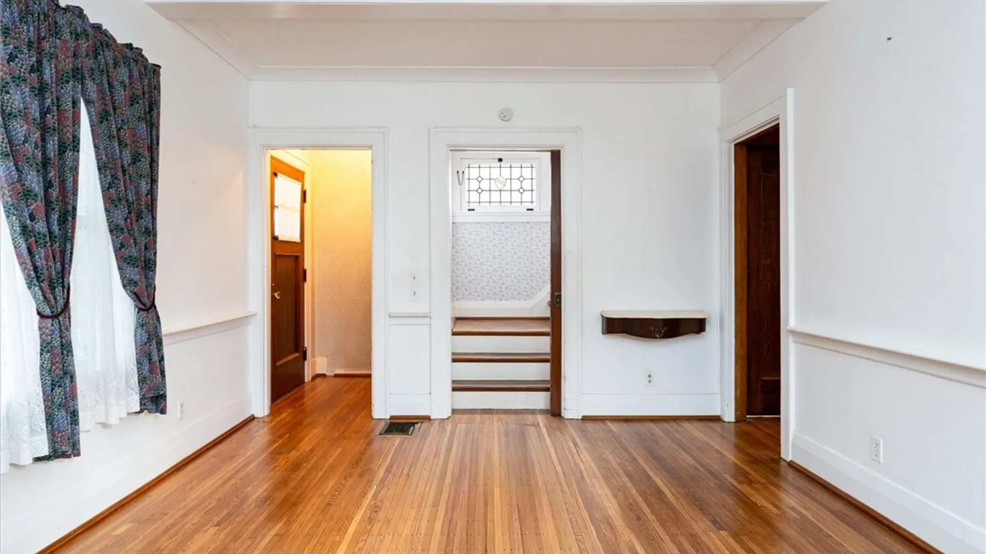 Property at 3242 Saint Paul Boulevard, Irondequoit, NY 14617 12