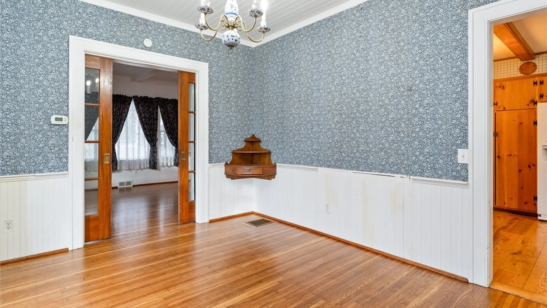 Property at 3242 Saint Paul Boulevard, Irondequoit, NY 14617 17