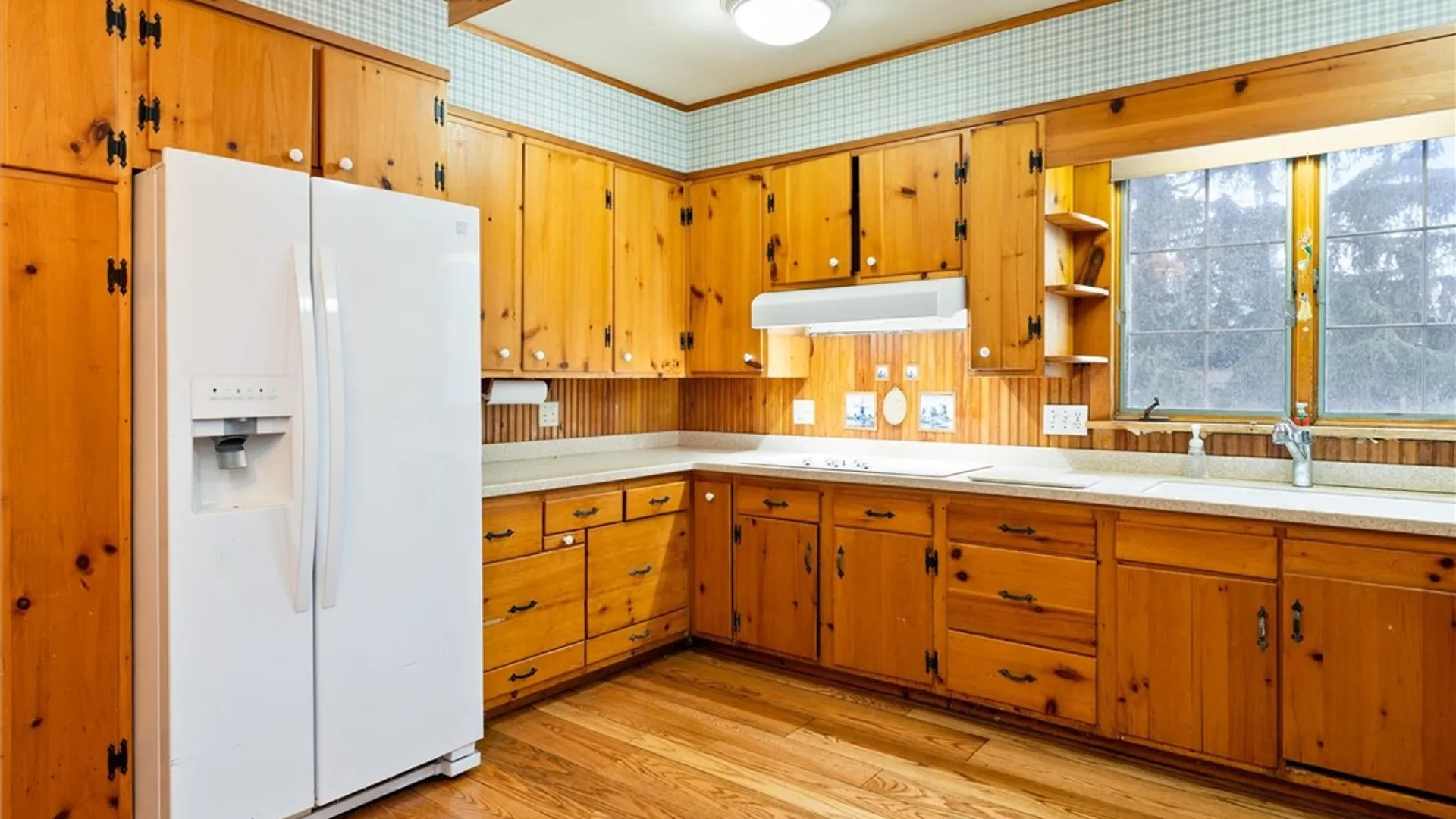 Property at 3242 Saint Paul Boulevard, Irondequoit, NY 14617 21