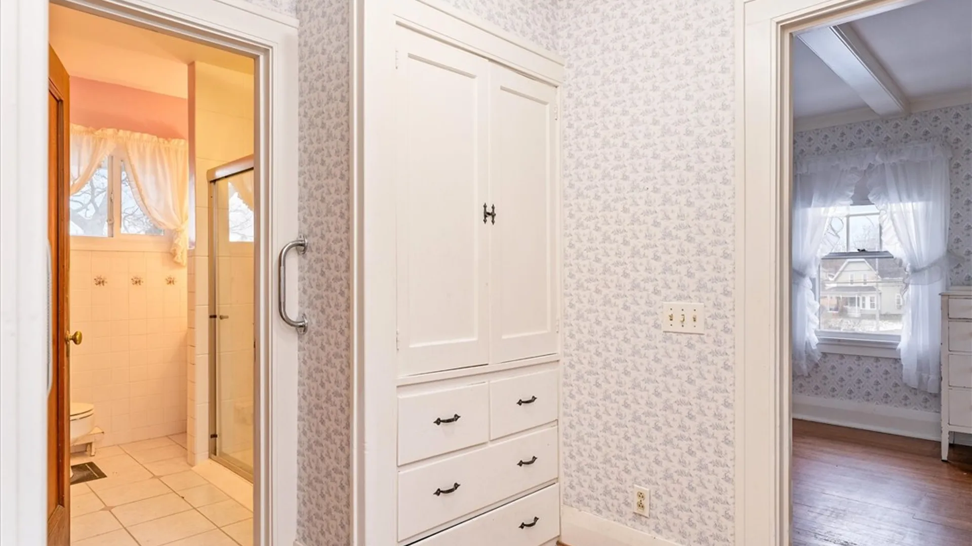 Property at 3242 Saint Paul Boulevard, Irondequoit, NY 14617 25