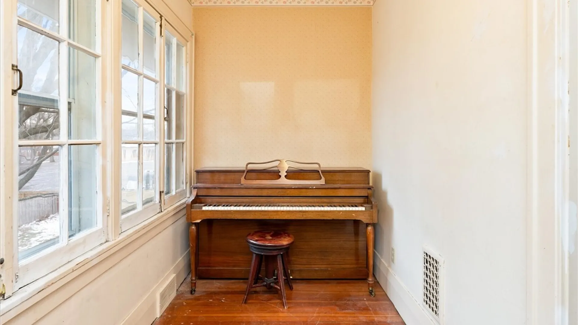 Property at 3242 Saint Paul Boulevard, Irondequoit, NY 14617 30