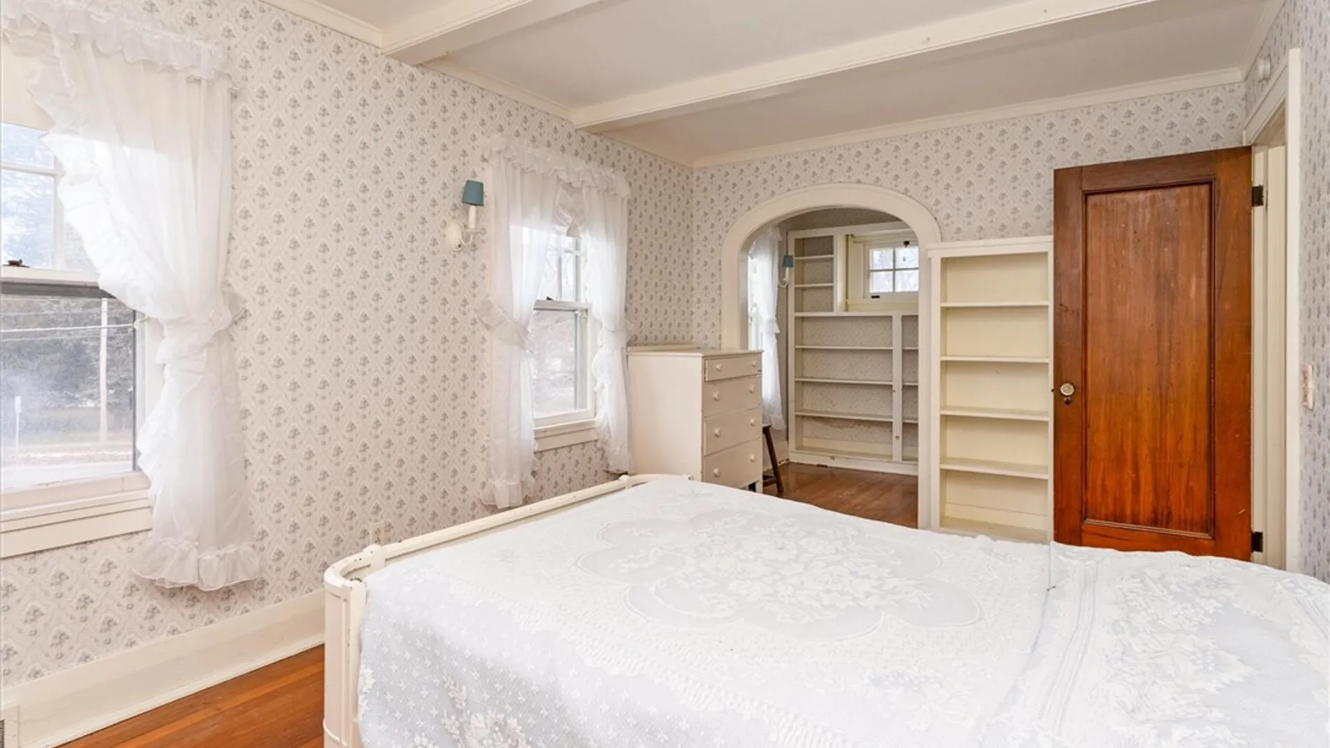 Property at 3242 Saint Paul Boulevard, Irondequoit, NY 14617 39