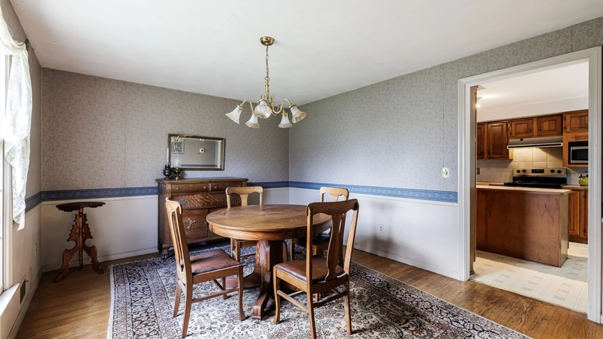 Property at 92 Hillary Lane, Penfield, NY 14526 14
