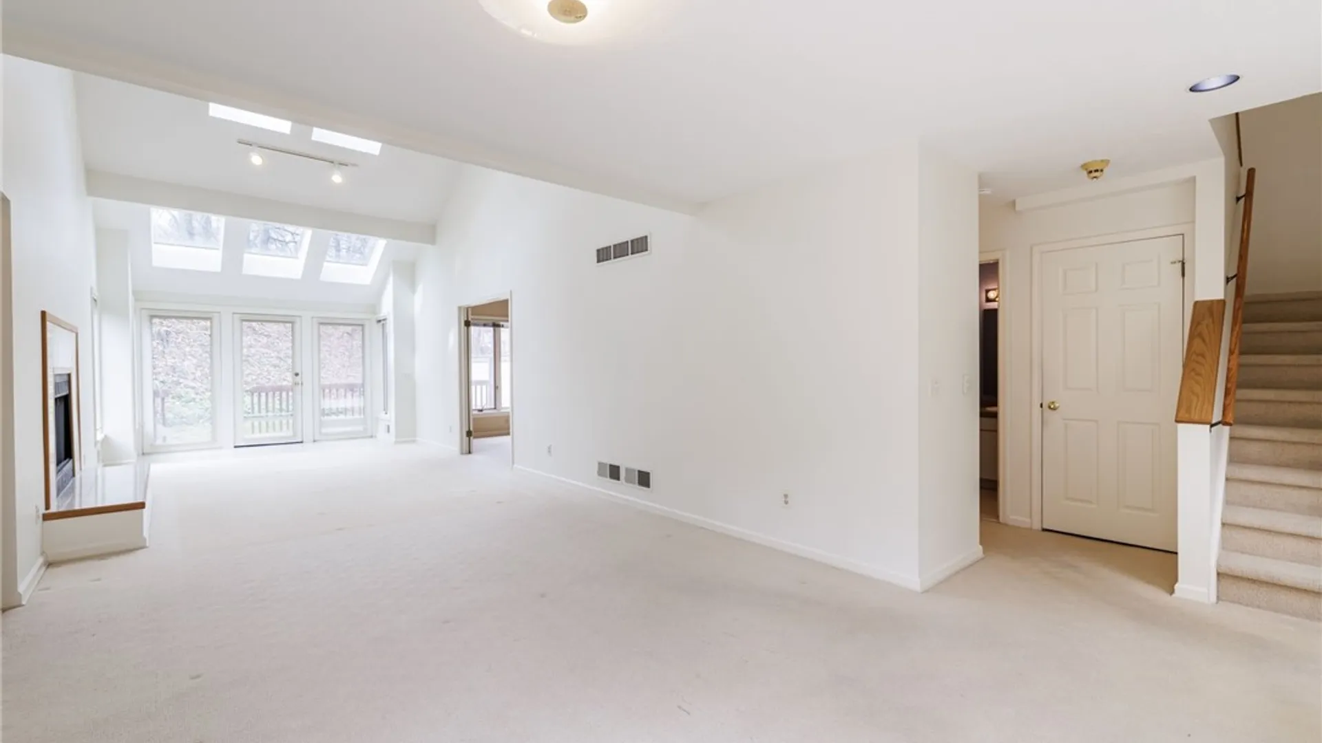 Property at 223 Highland Parkway, Rochester, NY 14620 10