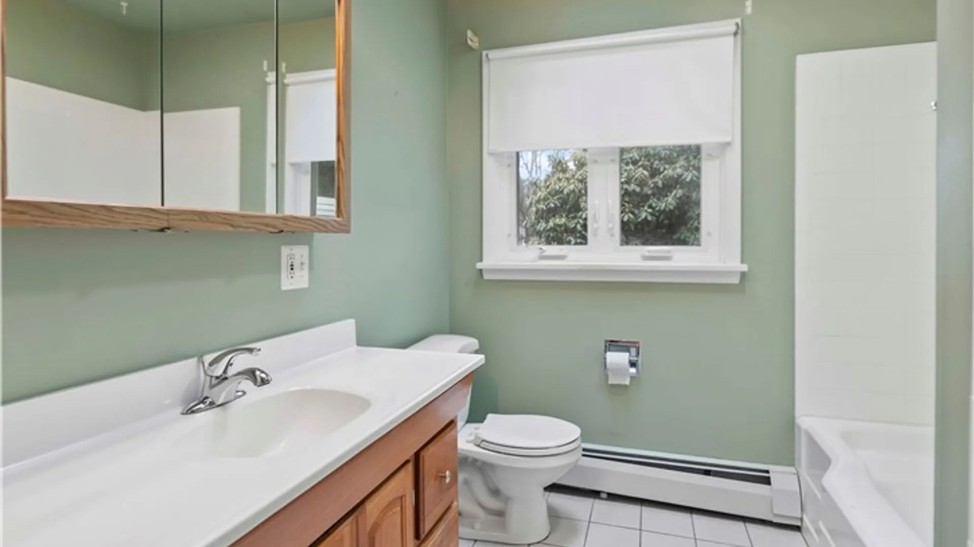 Property at 34 Lochnavar Parkway, Pittsford, NY 14534 16