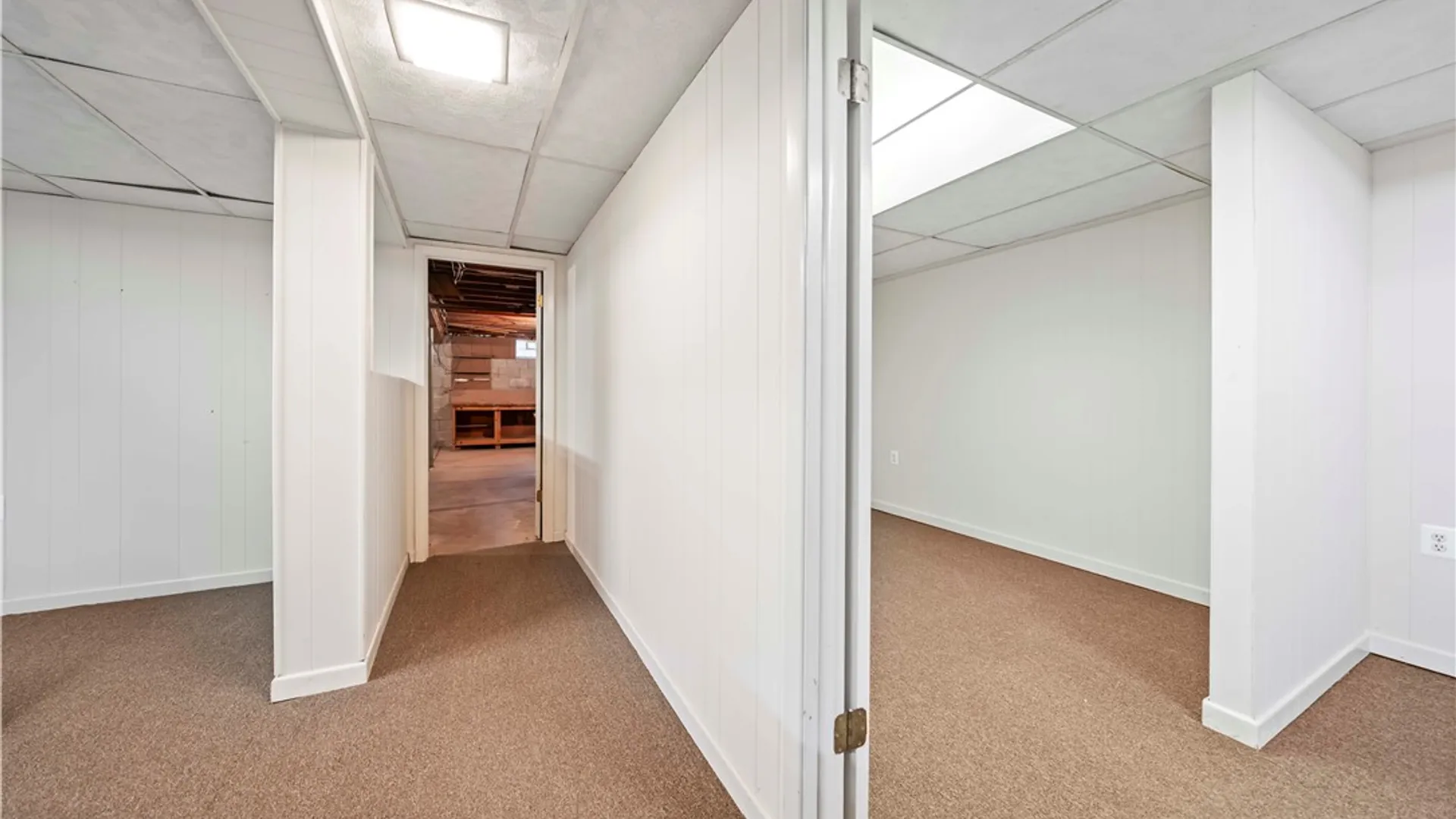 Property at 34 Lochnavar Parkway, Pittsford, NY 14534 28