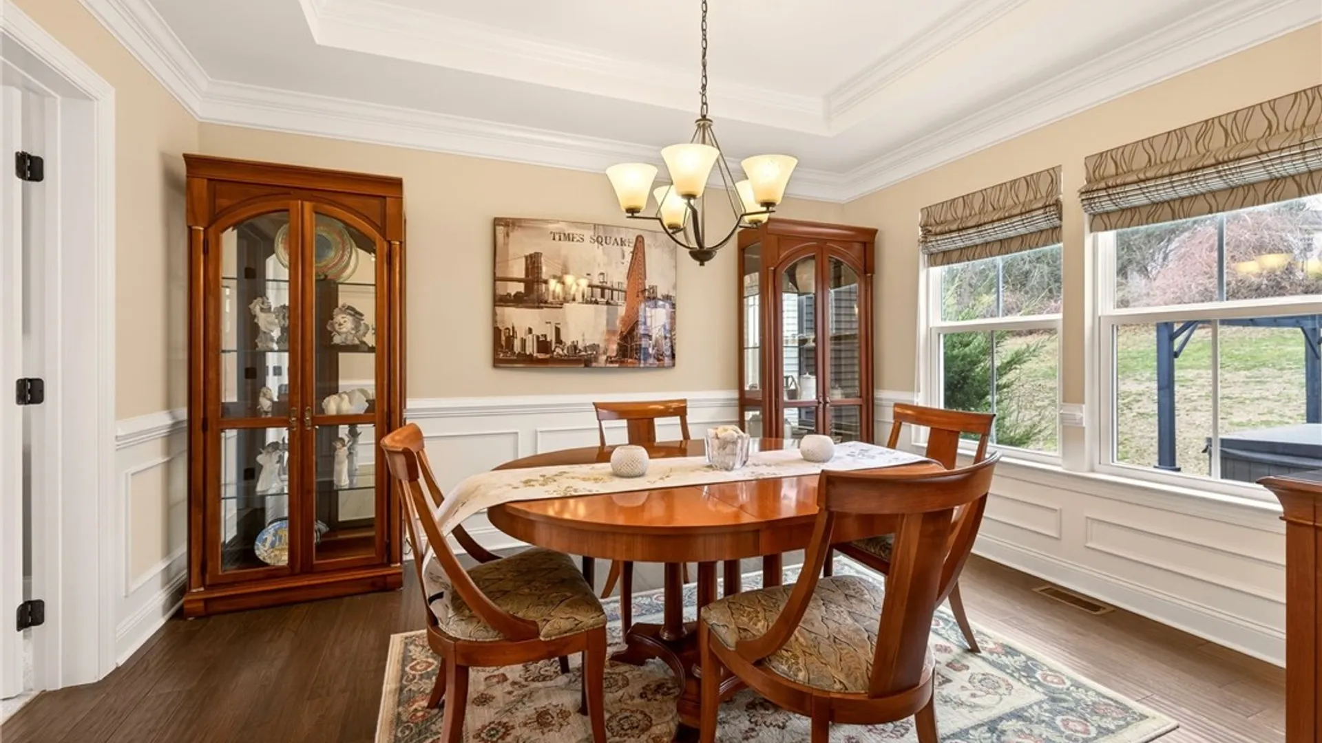 Property at 1041 Warters Cv, Victor, NY 14564 17