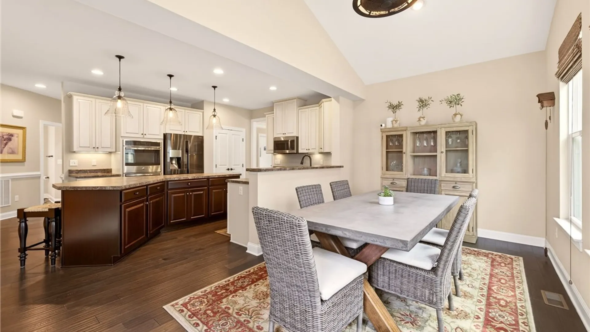 Property at 1041 Warters Cv, Victor, NY 14564 24