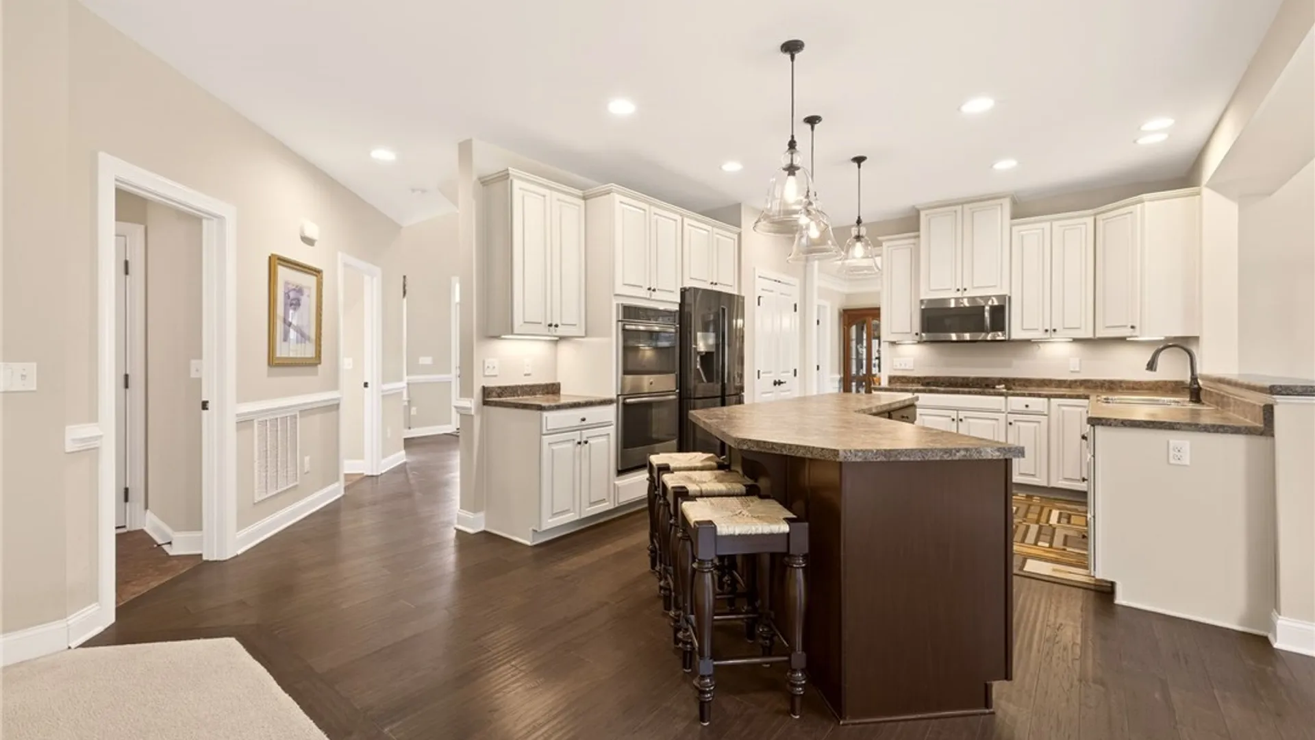 Property at 1041 Warters Cv, Victor, NY 14564 25