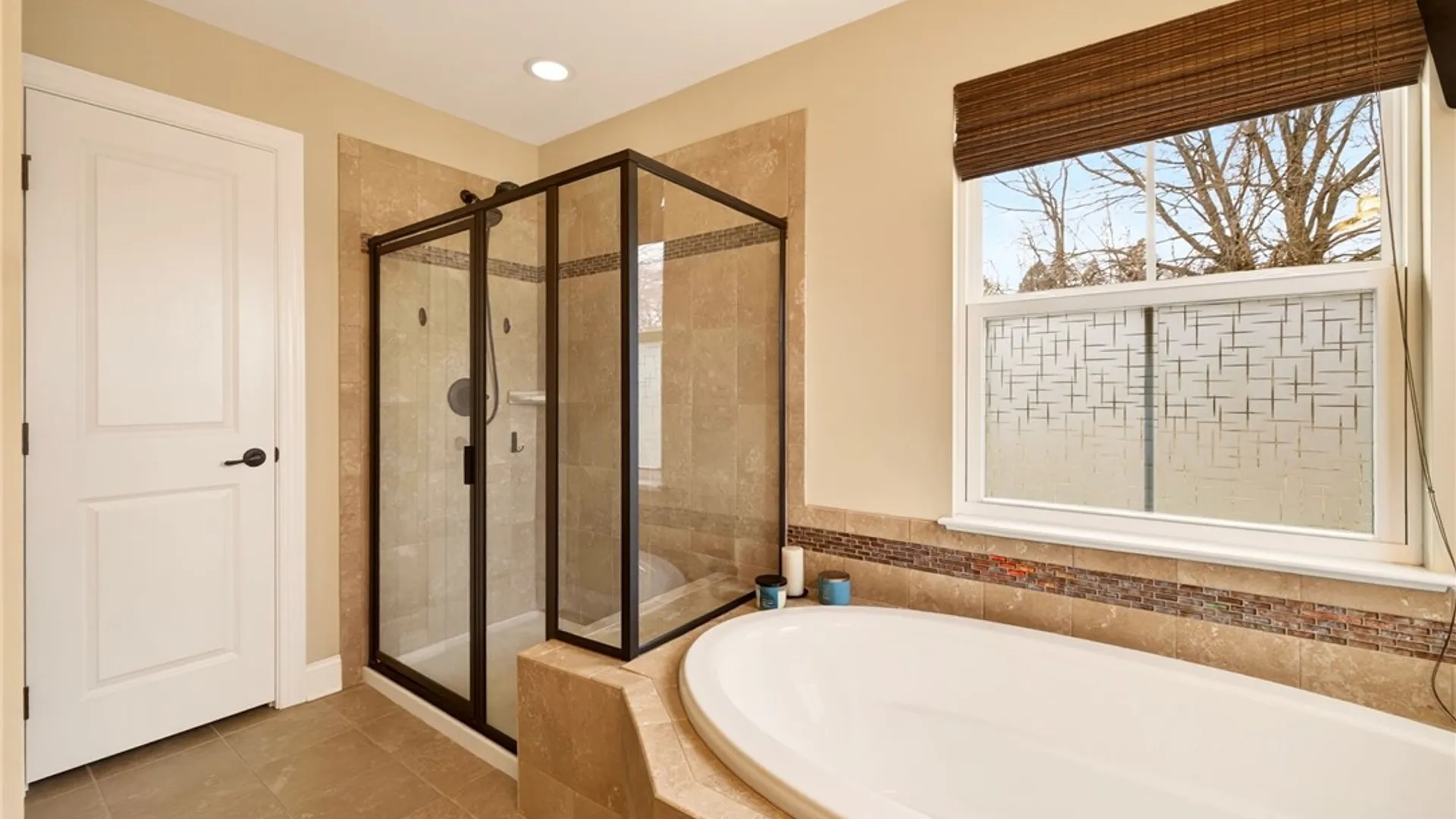 Property at 1041 Warters Cv, Victor, NY 14564 35