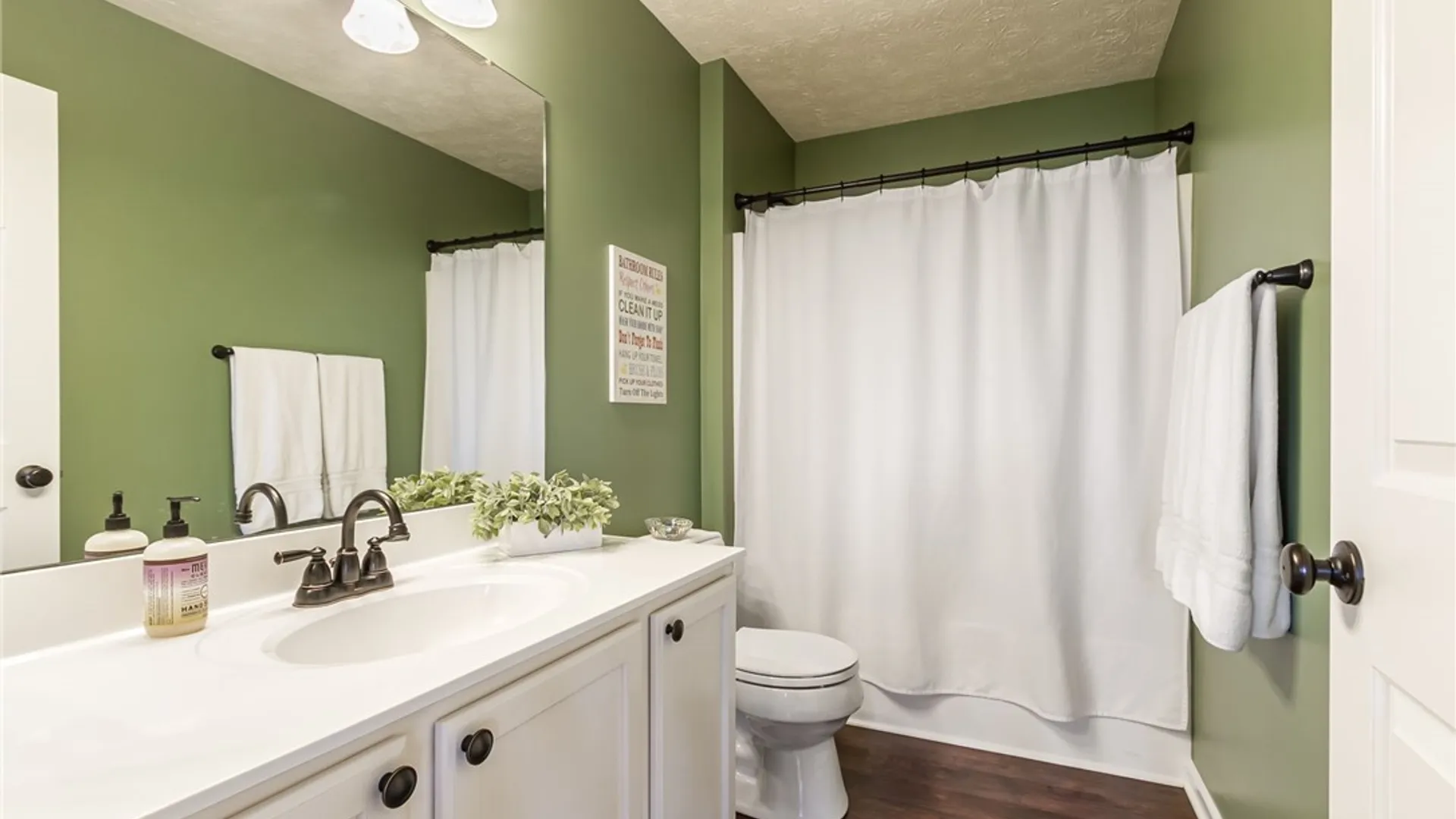 Property at 6704 Setters Run, Victor, NY 14564 28