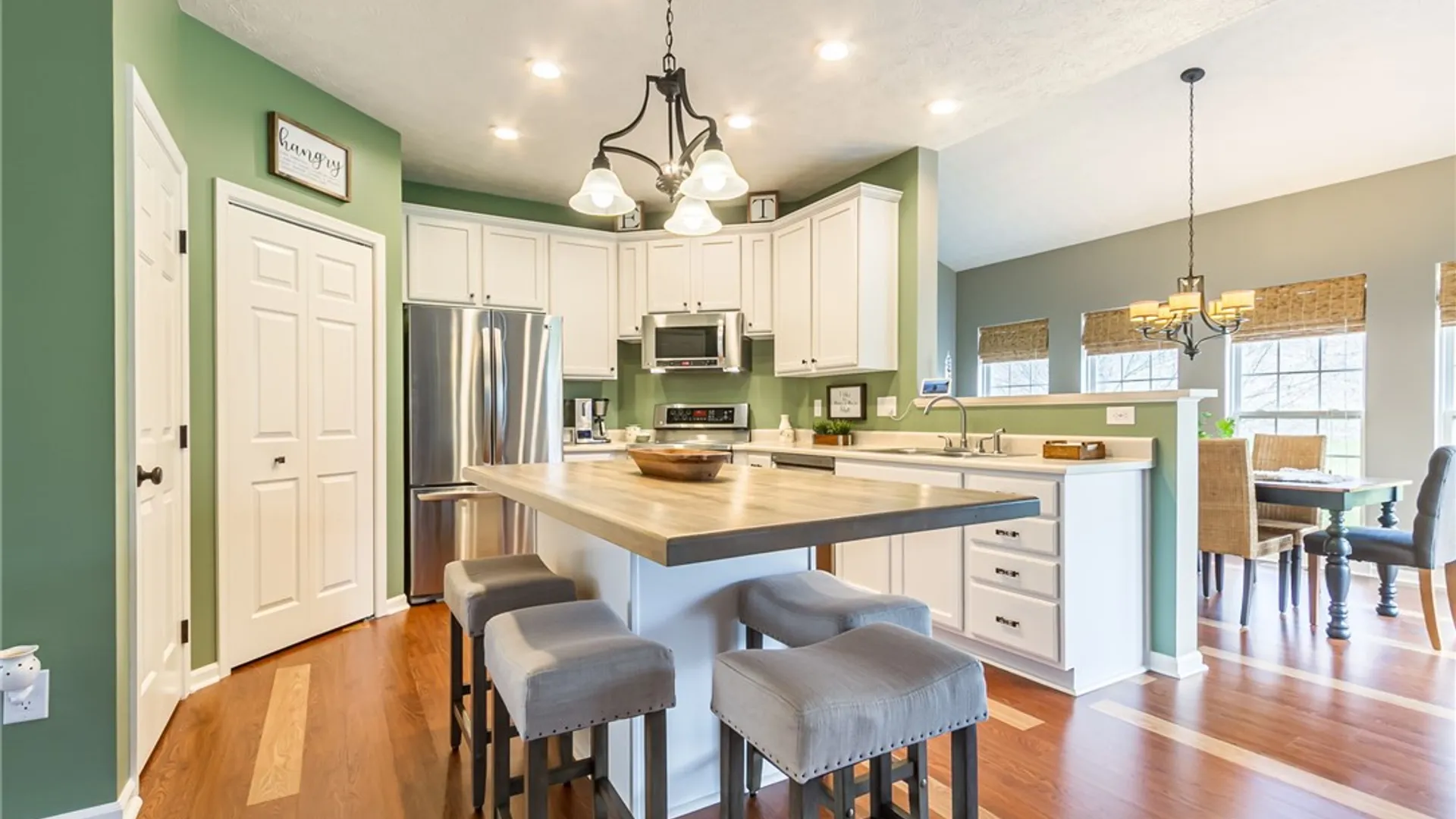 Property at 6704 Setters Run, Victor, NY 14564 8