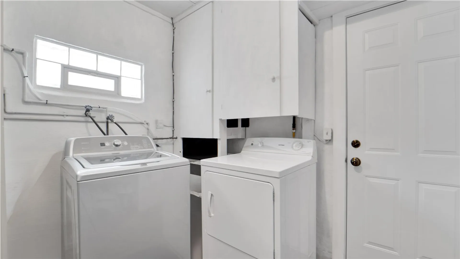 Property at 164 Penhurst Road, Brighton, NY 14610 13