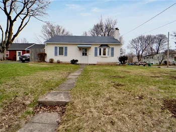 Property at 164 Penhurst Road, Brighton, NY 14610