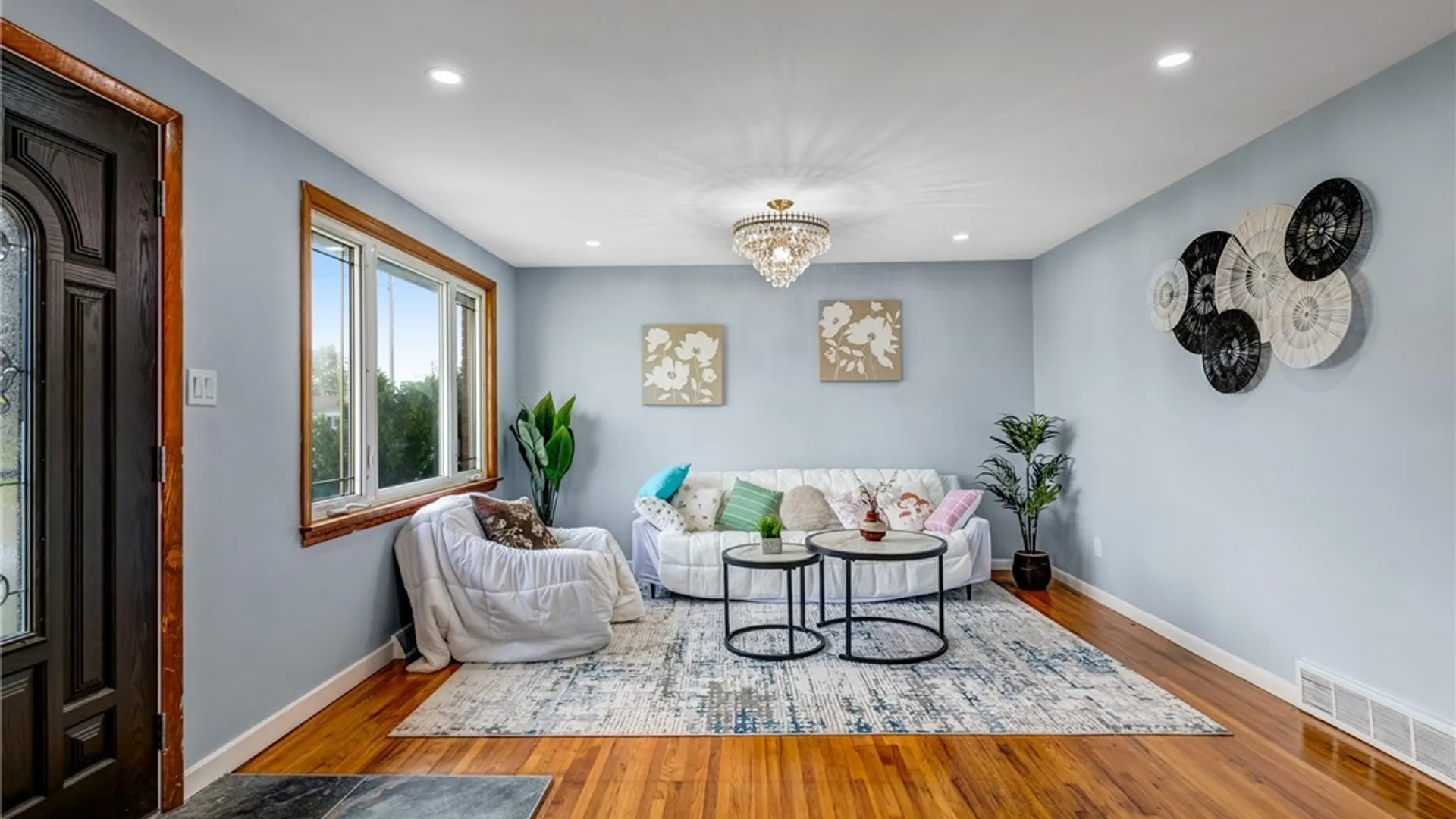 Property at 196 Barnabas Drive, Cheektowaga, NY 14043 11