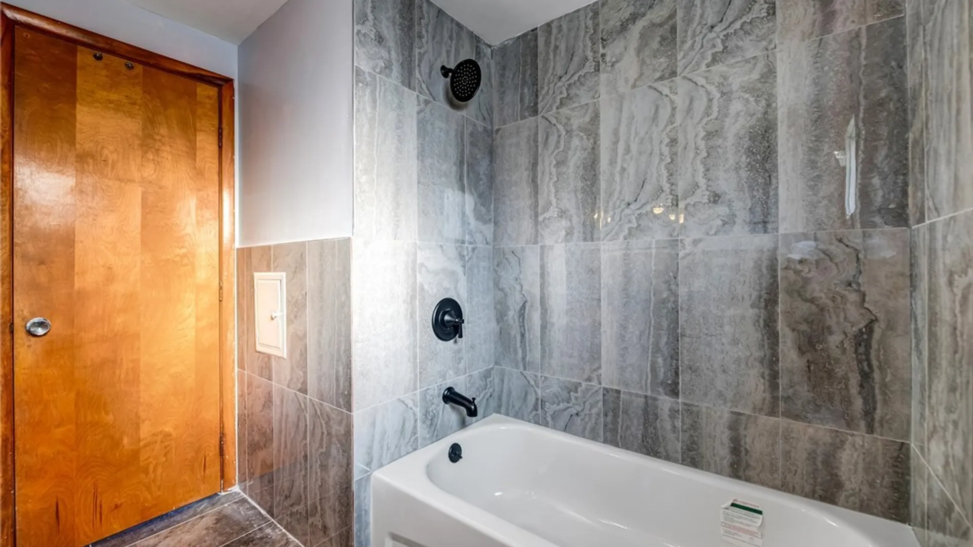 Property at 196 Barnabas Drive, Cheektowaga, NY 14043 21