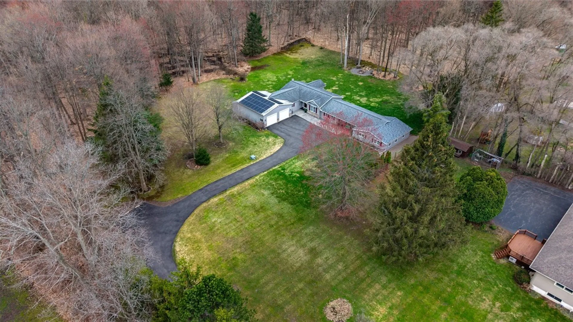 Property at 109 Ogden-Parma Tl Road, Ogden, NY 14559 5