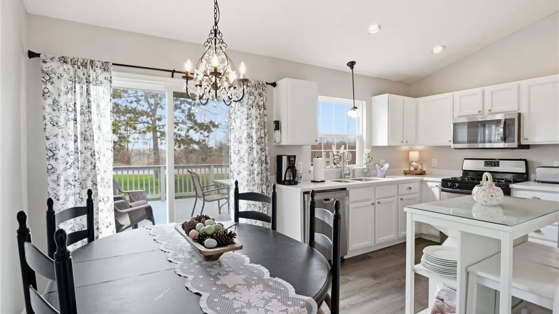 Property at 562 Crows Nest Lane, Walworth, NY 14502 15