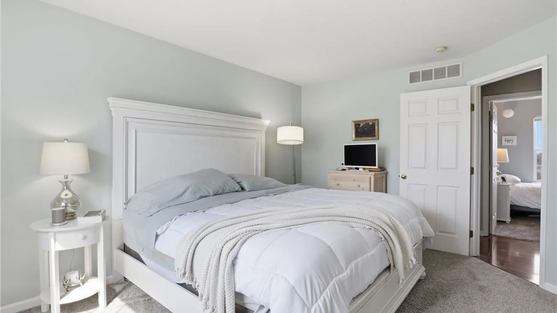 Property at 562 Crows Nest Lane, Walworth, NY 14502 19