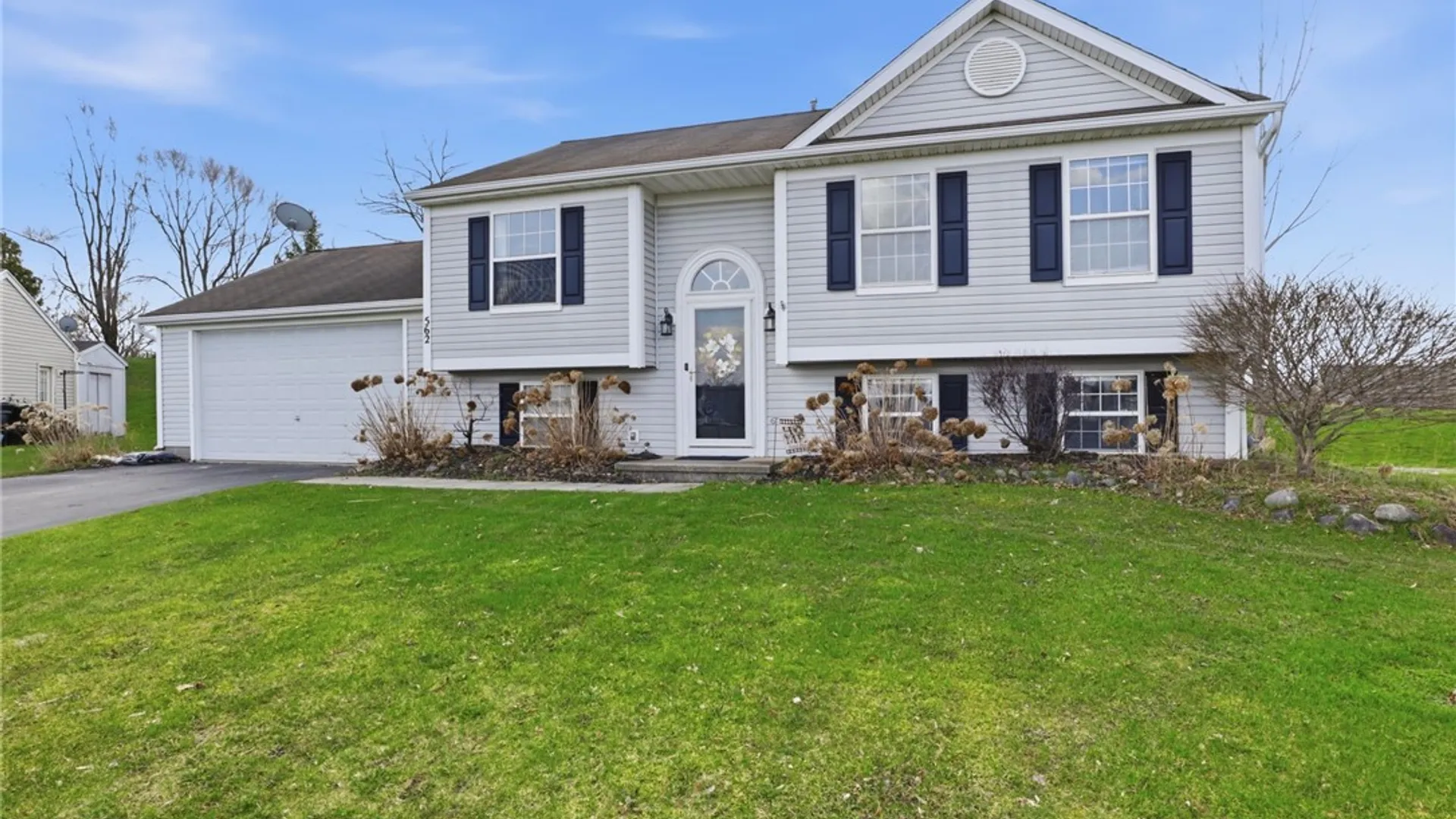 Property at 562 Crows Nest Lane, Walworth, NY 14502 2