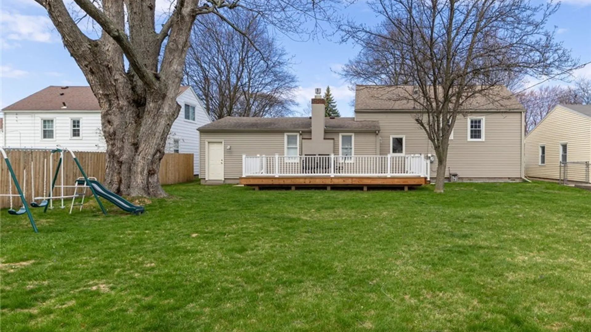 Property at 111 Alfonso Drive, Greece, NY 14626 39