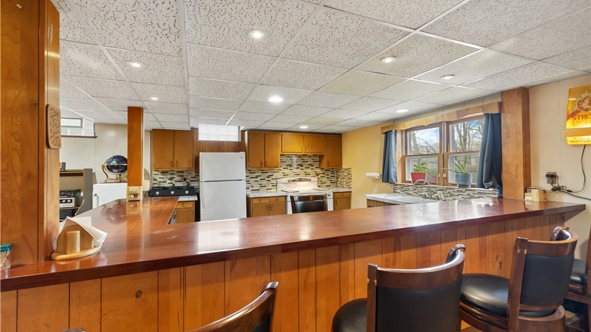 Property at 228 Ridgecrest Road, DeWitt, NY 13214 32