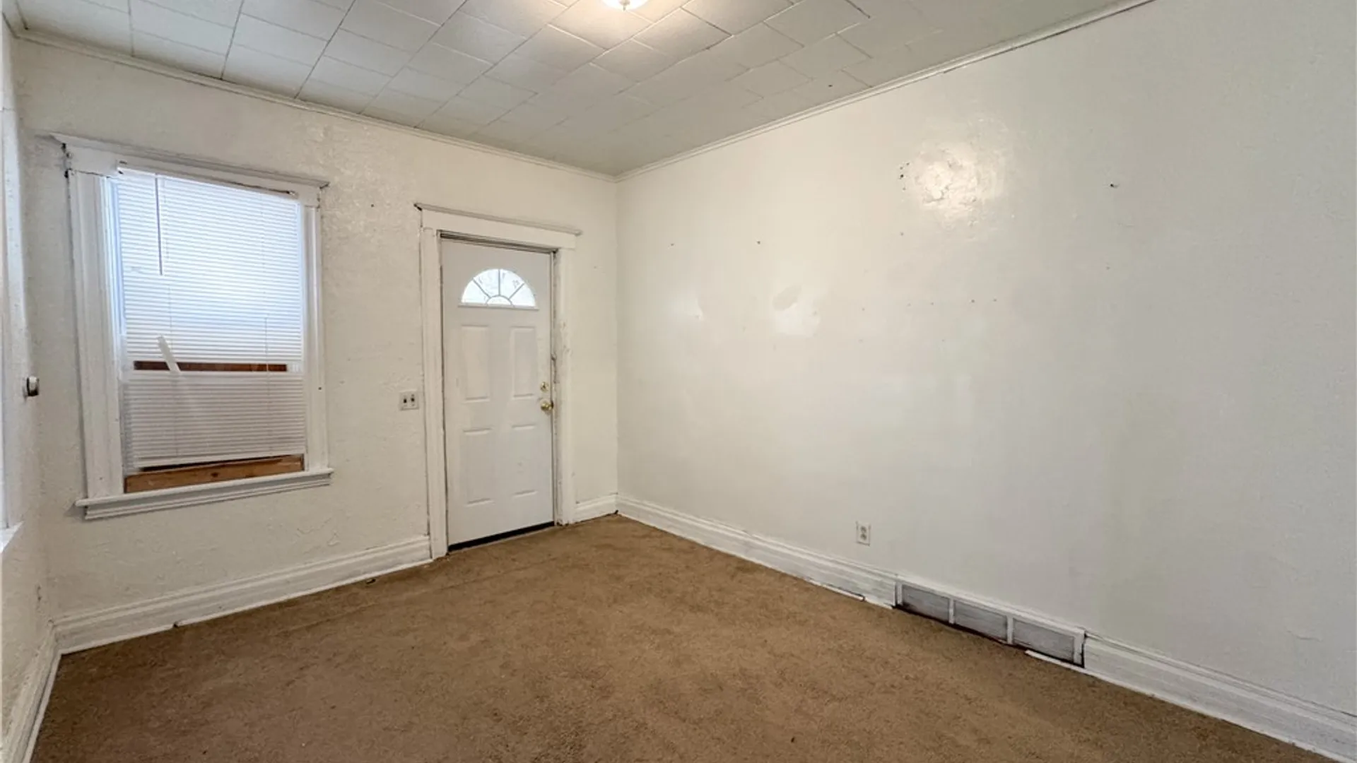 Property at 365 Weaver Street, Rochester, NY 14621 5
