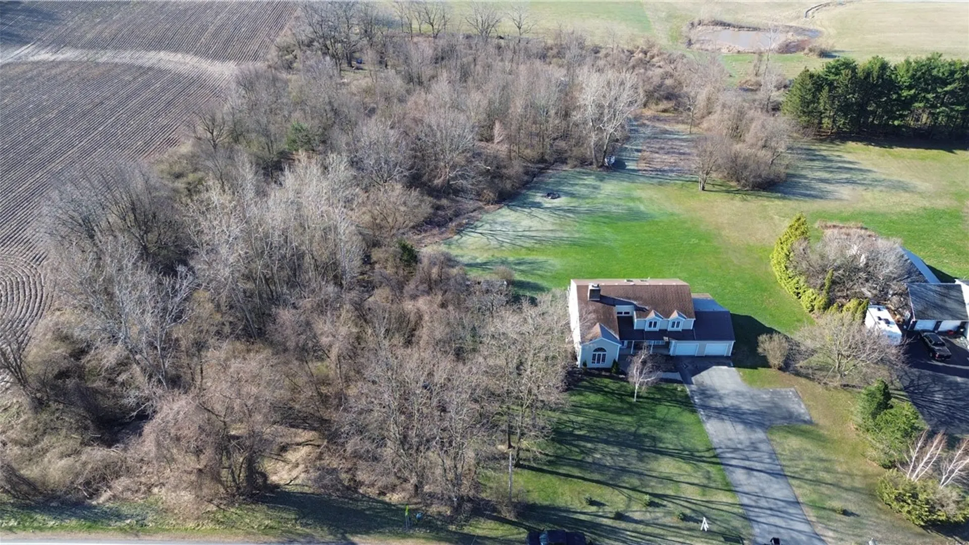 Property at 7475 Gauss Rd, East Bloomfield, NY 14469 6