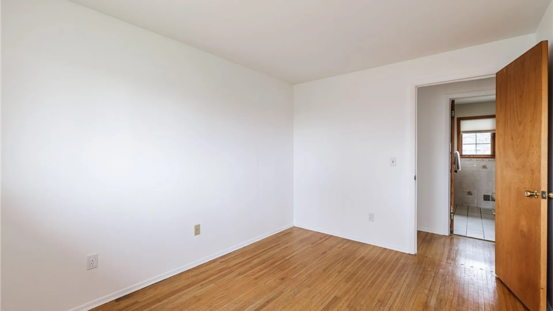 Property at 41 Fox Chapel Road, Henrietta, NY 14534 11