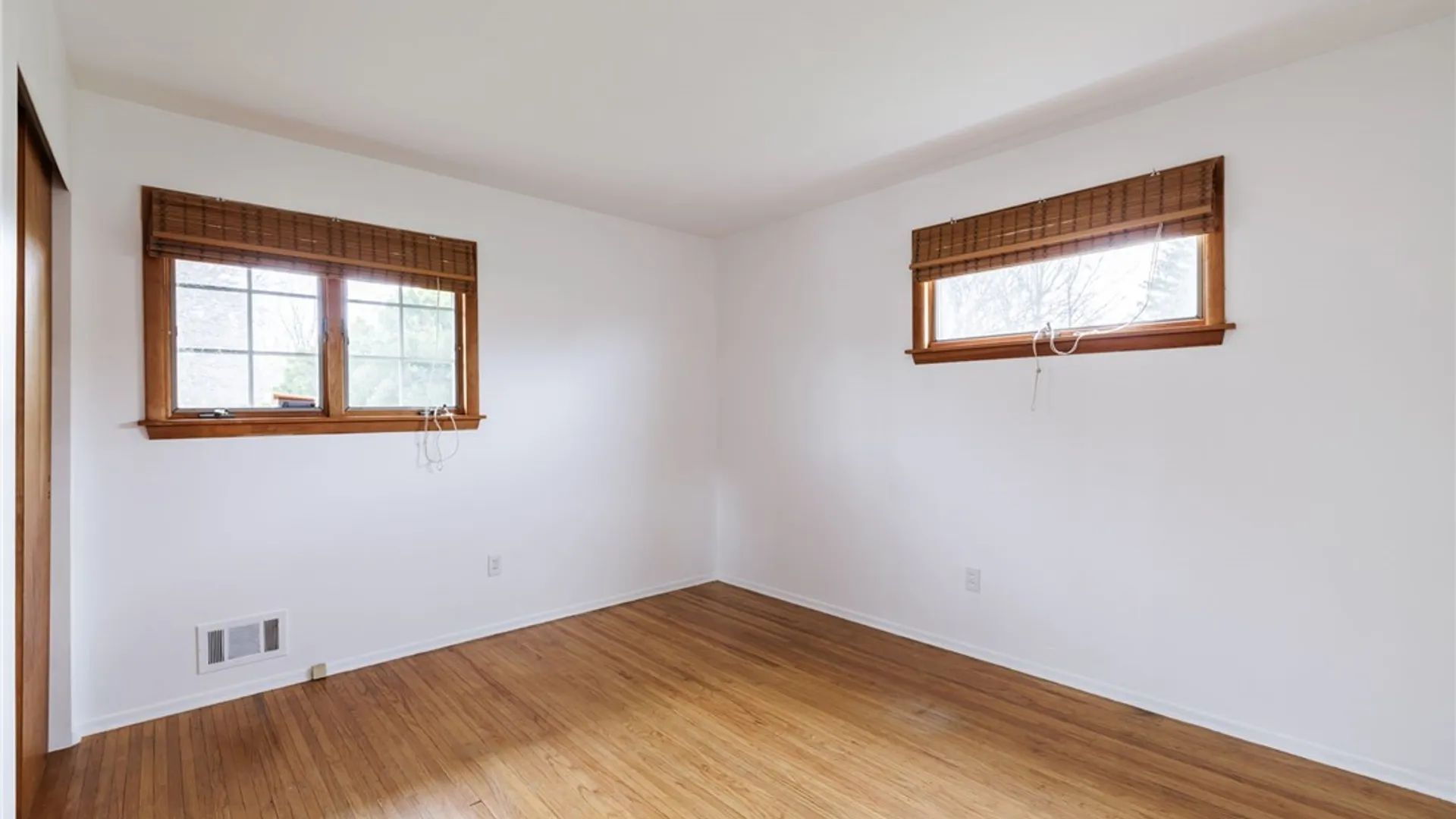 Property at 41 Fox Chapel Road, Henrietta, NY 14534 12