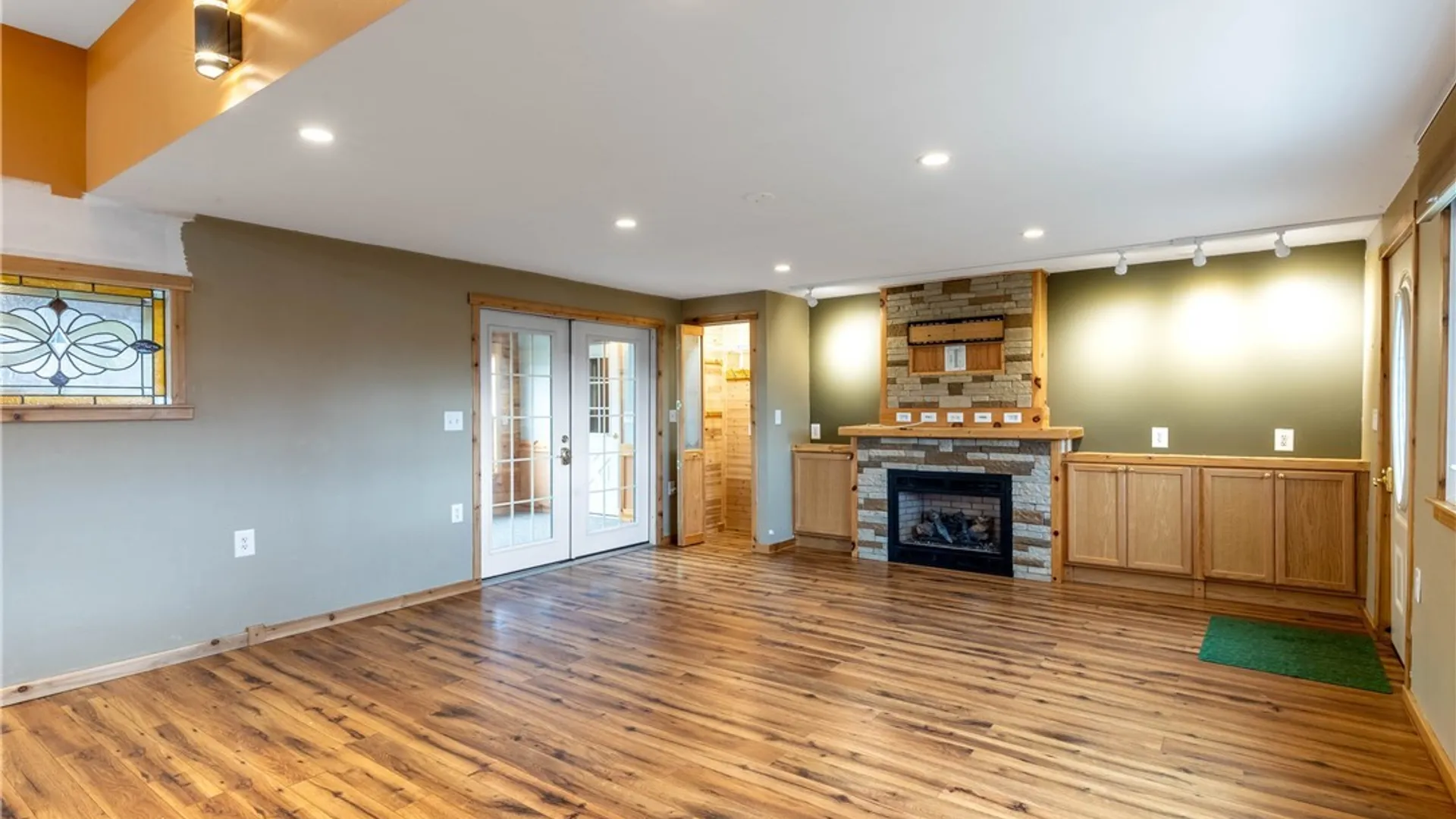 Property at 11020 Transit Road, Amherst, NY 14051 4